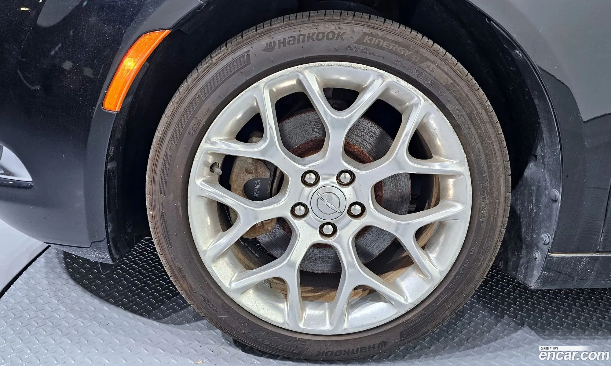 Chrysler 200 2015 1C3CCCEG — 7