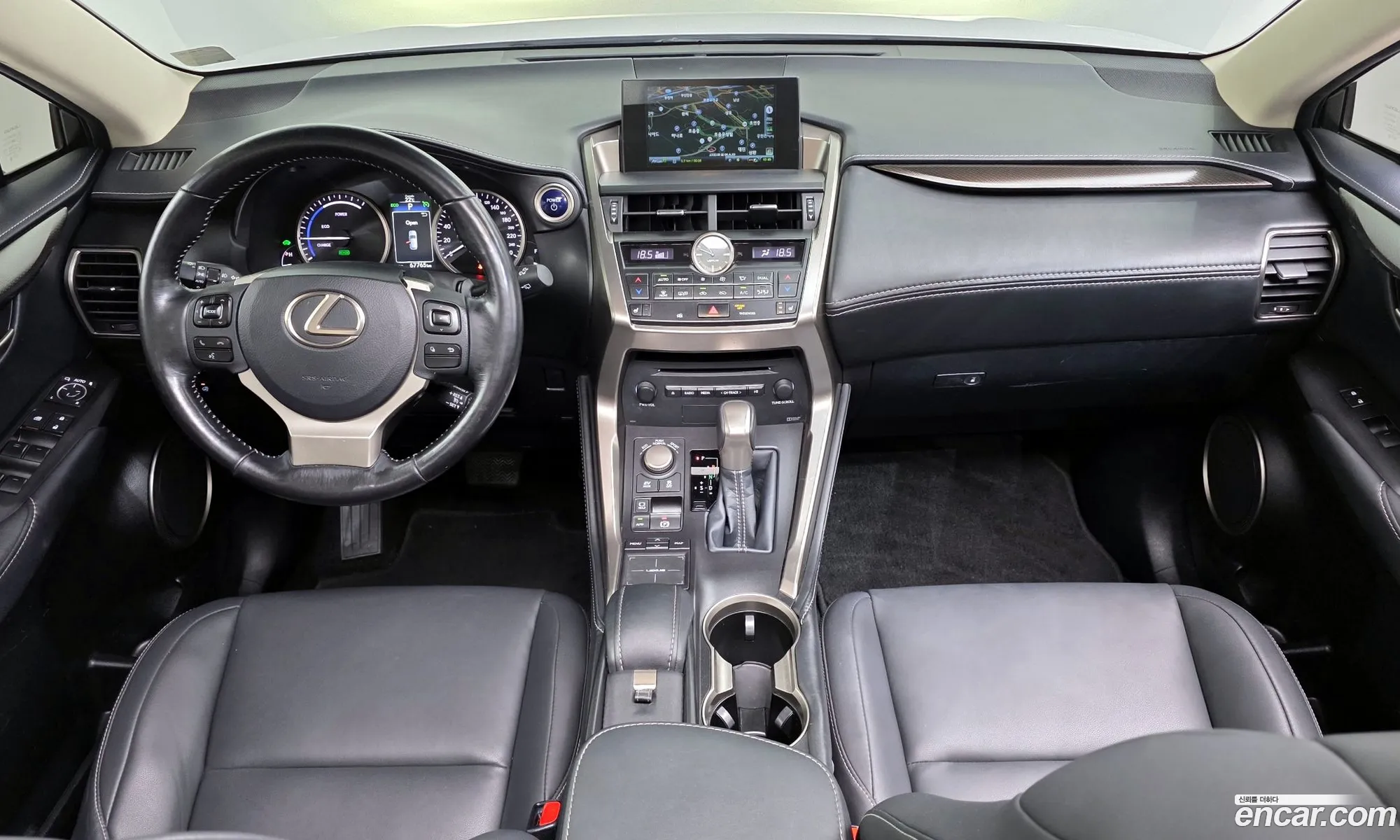 Lexus NX300h 2017 JTJBJRBZ5H2071164 — 8