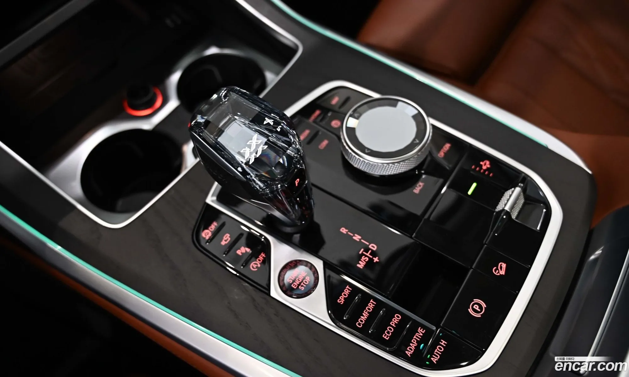 BMW X7 2021 — 7