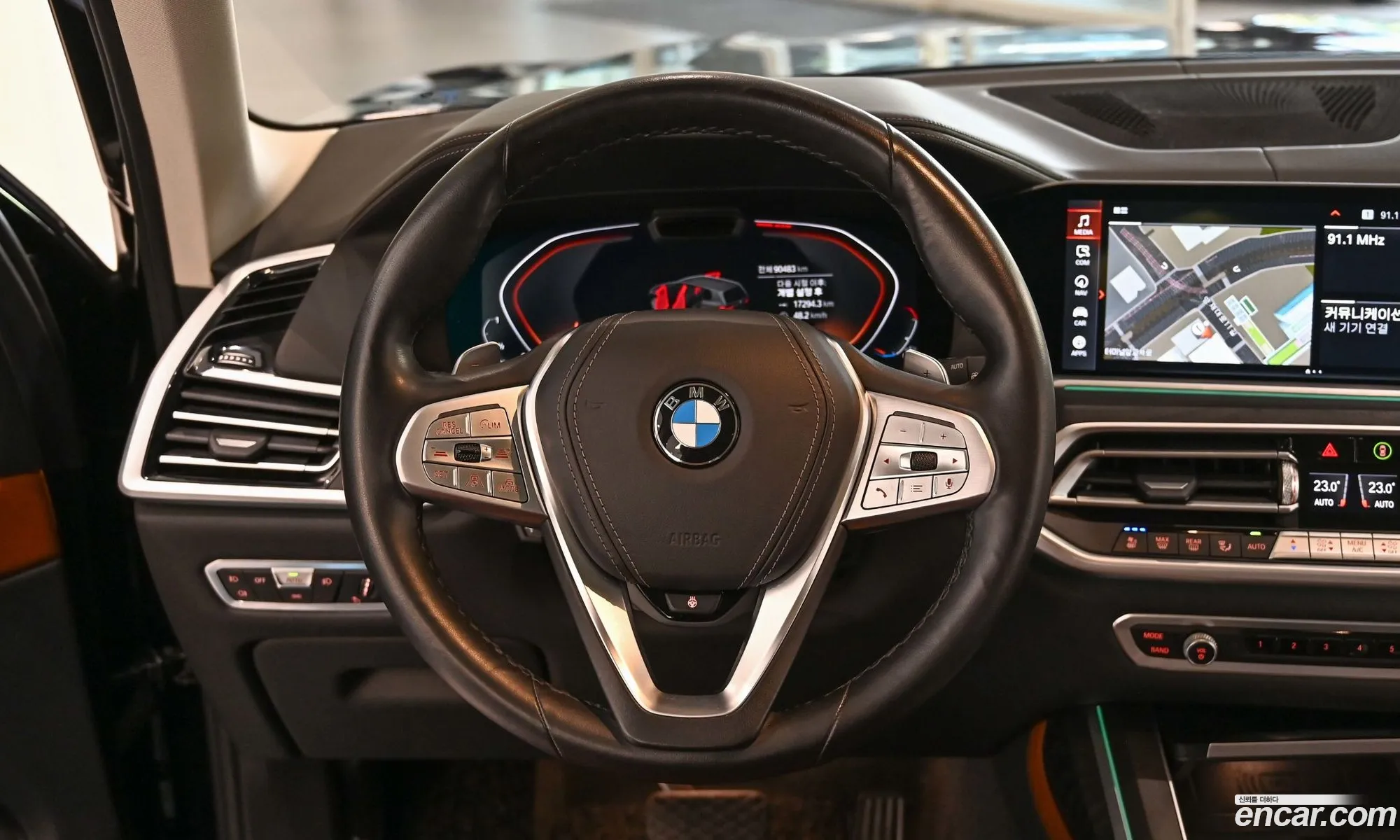 BMW X7 2021 — 10