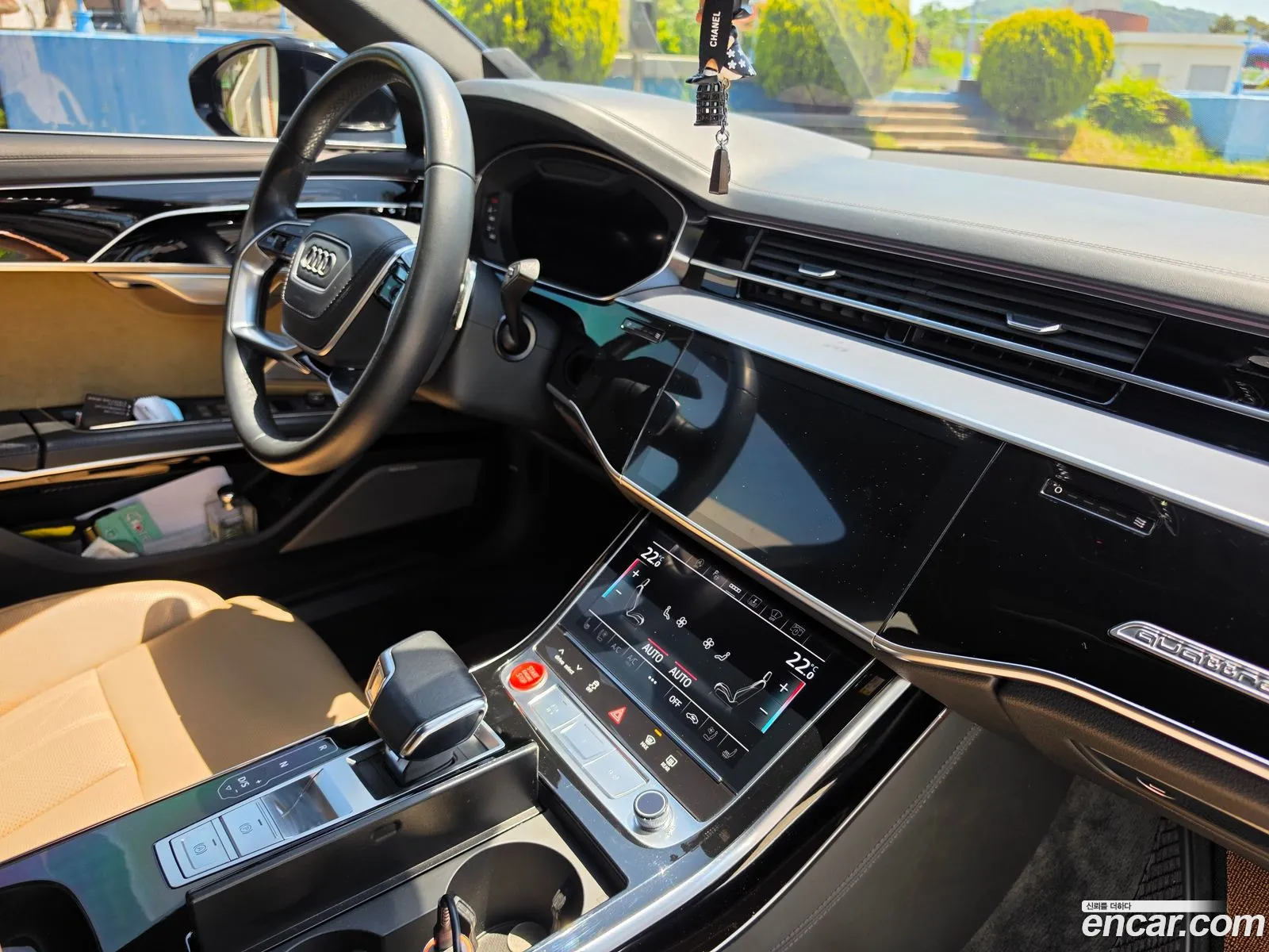 Audi A8 2021 — 13