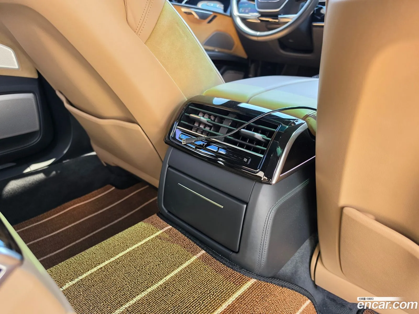 Audi A8 2021 — 2