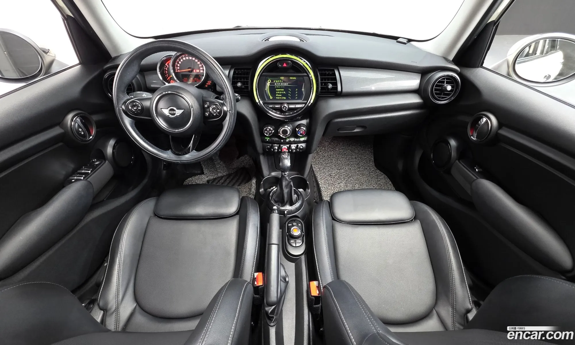 Mini Cooper D 2015 — 14
