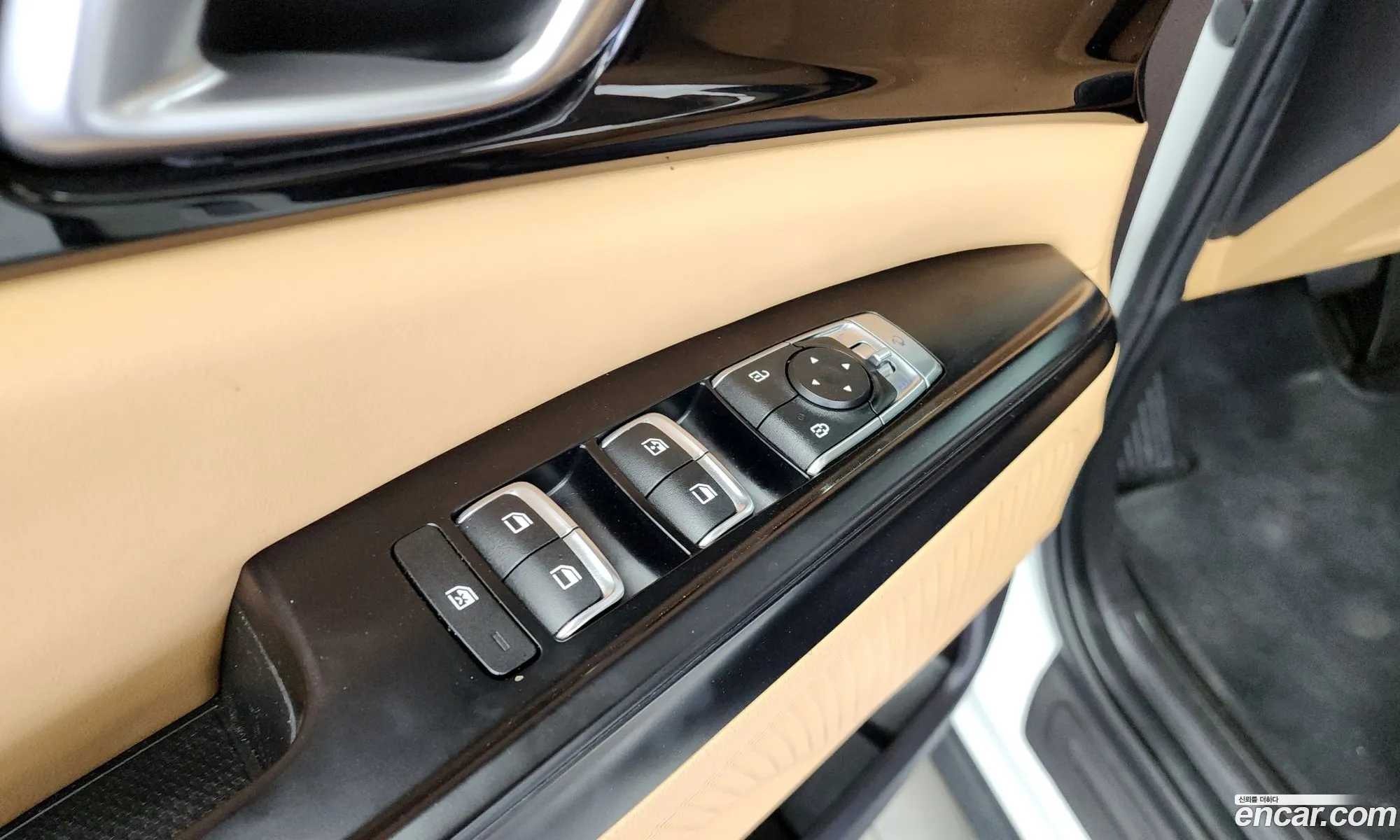 Kia Carnival 2022 — 10