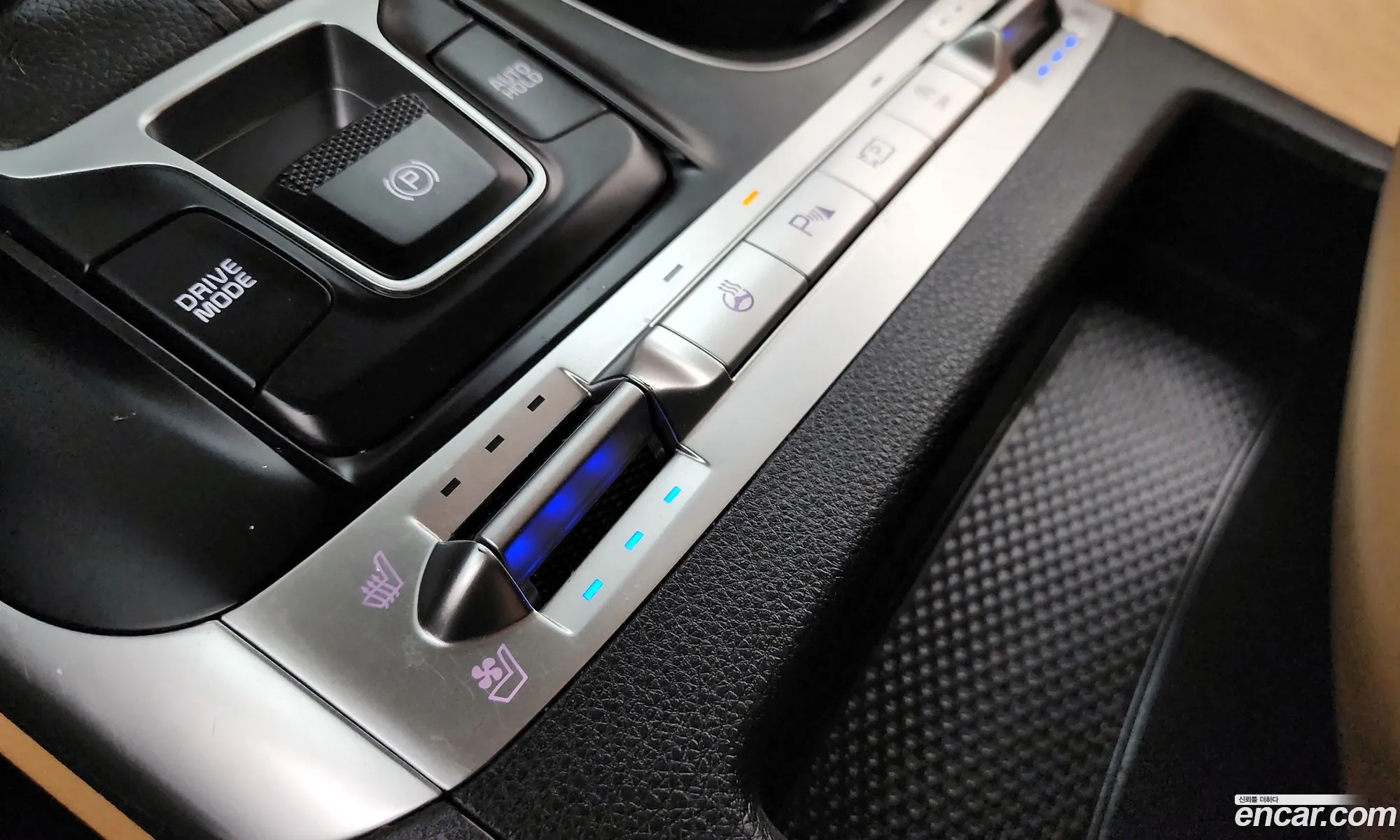 Kia Carnival 2022 — 30