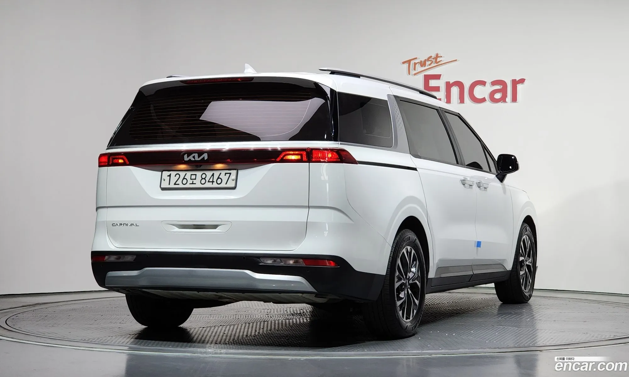 Kia Carnival 2022 — 14