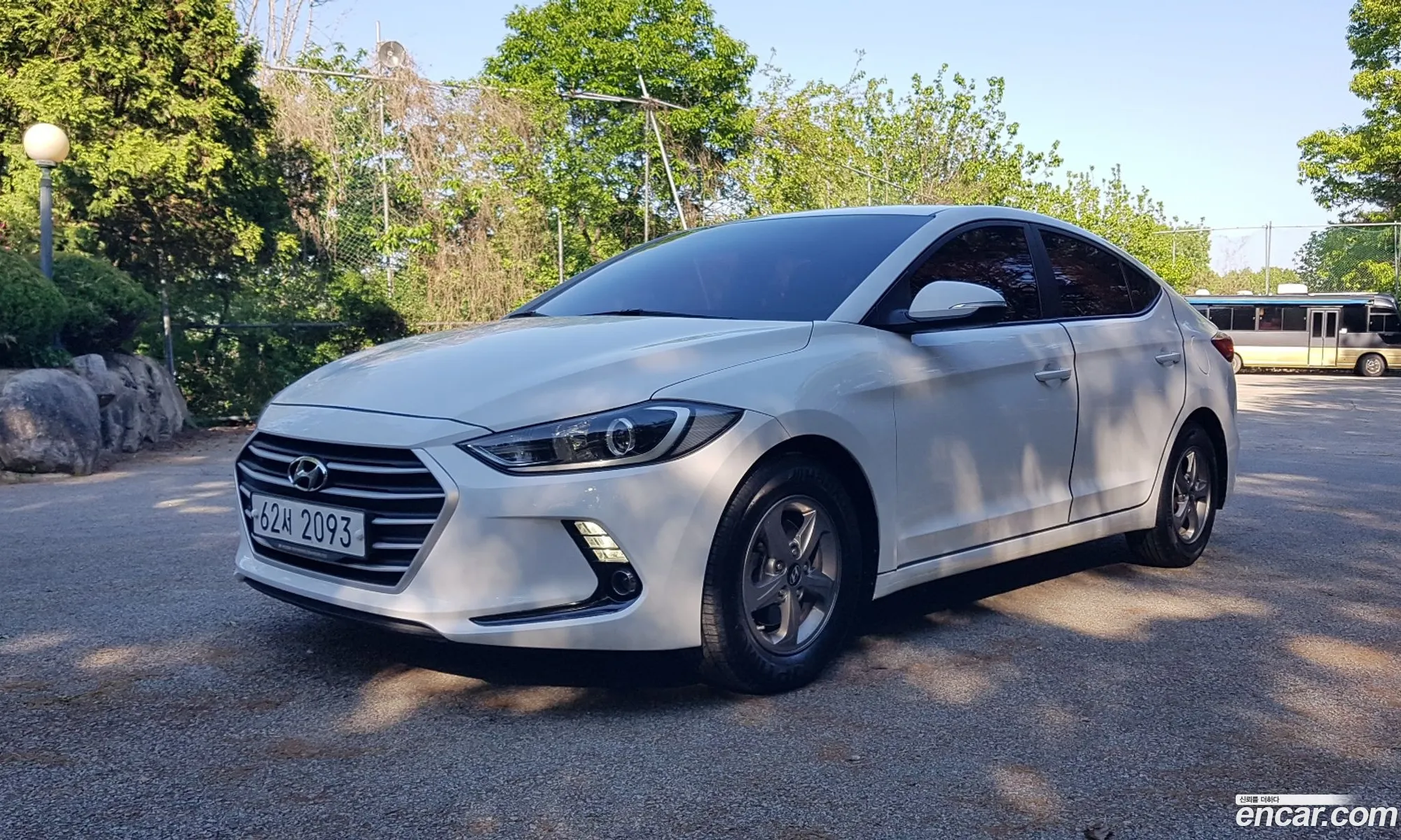 Hyundai Elantra AD 2017 — 18