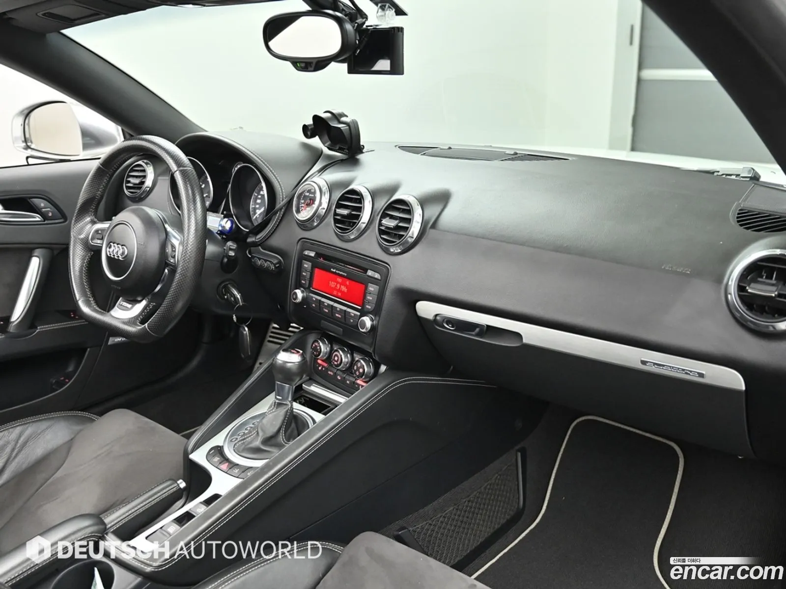 Audi TTS 2010 — 14