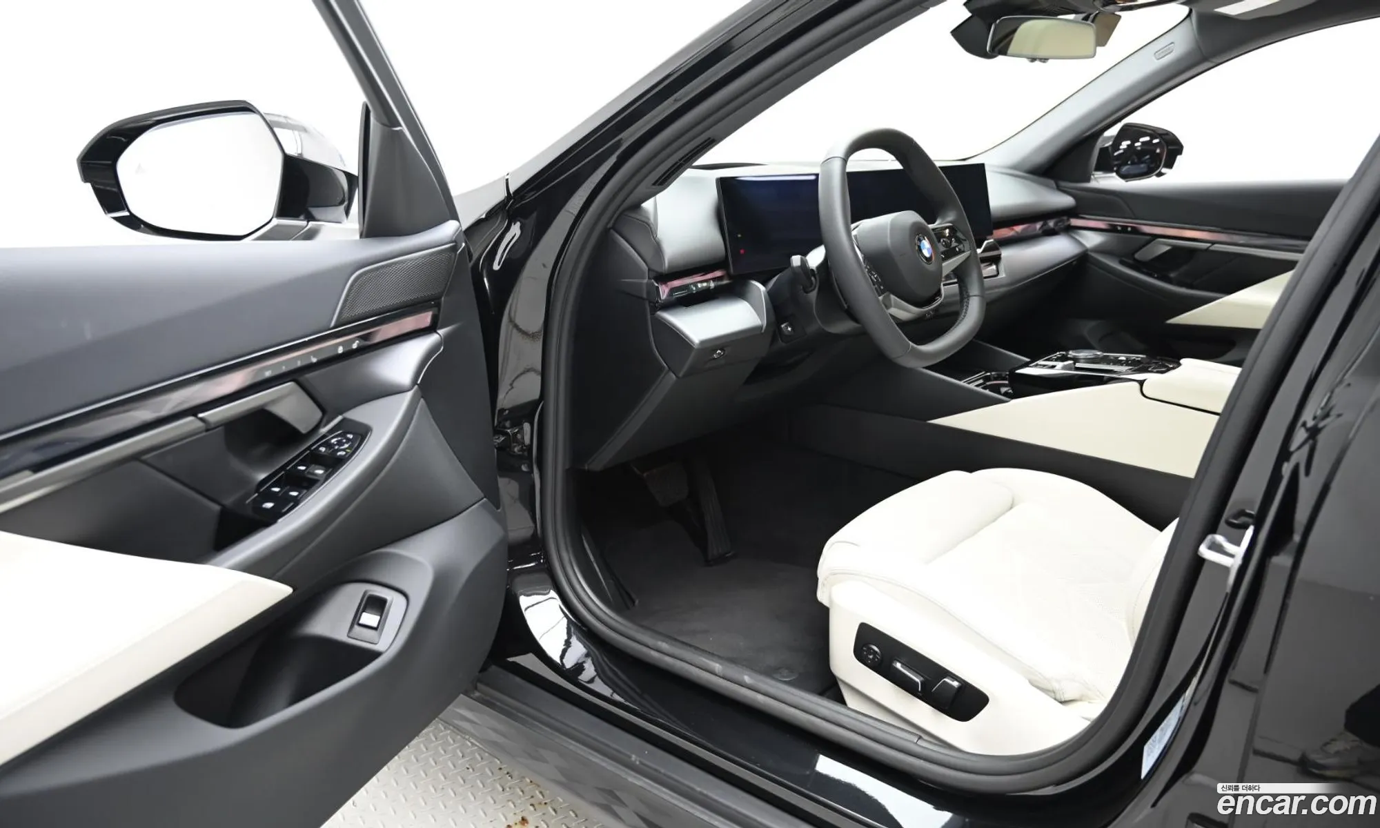BMW 5 Series 2025 — 5
