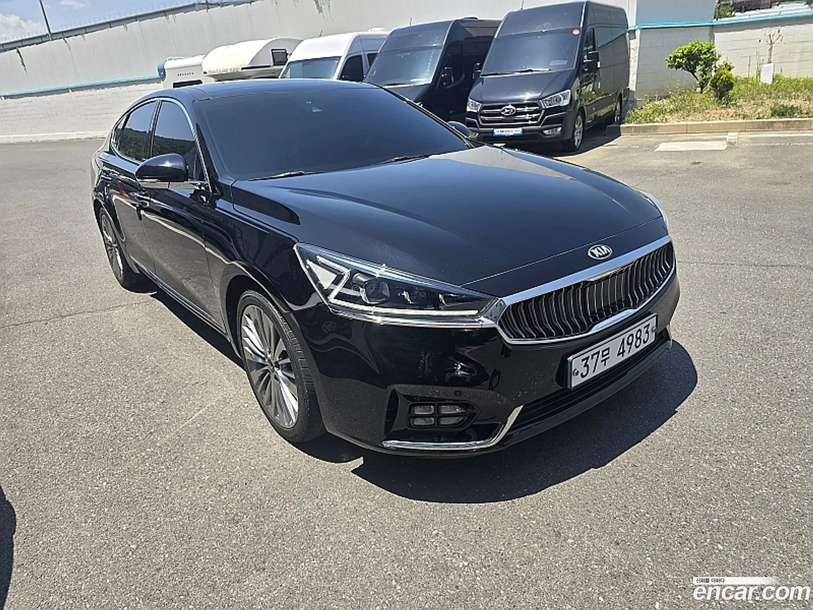 Kia K7 2019 — 14