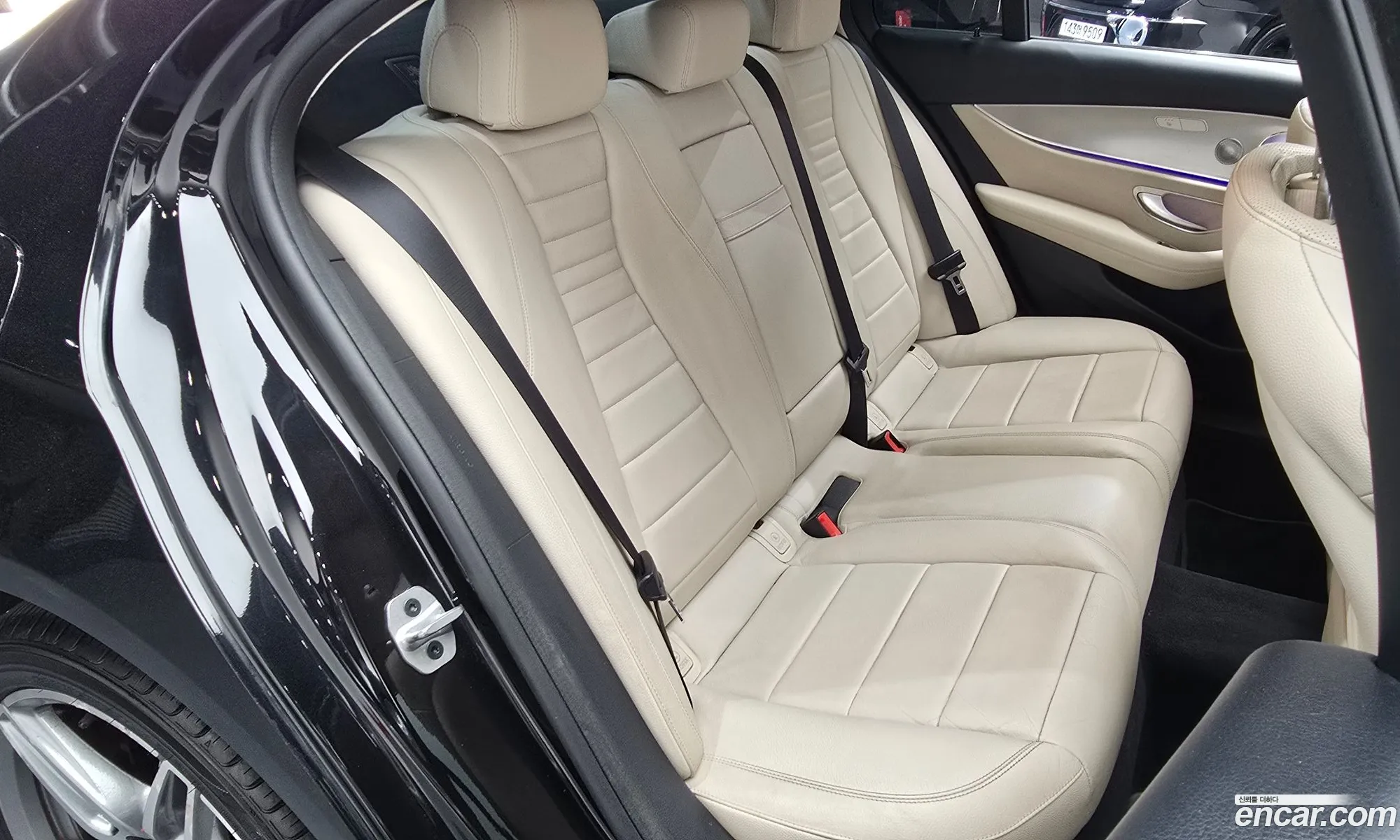 Mercedes-Benz E-Class W213 2018 WDDZF4JB2KA574423 — 5