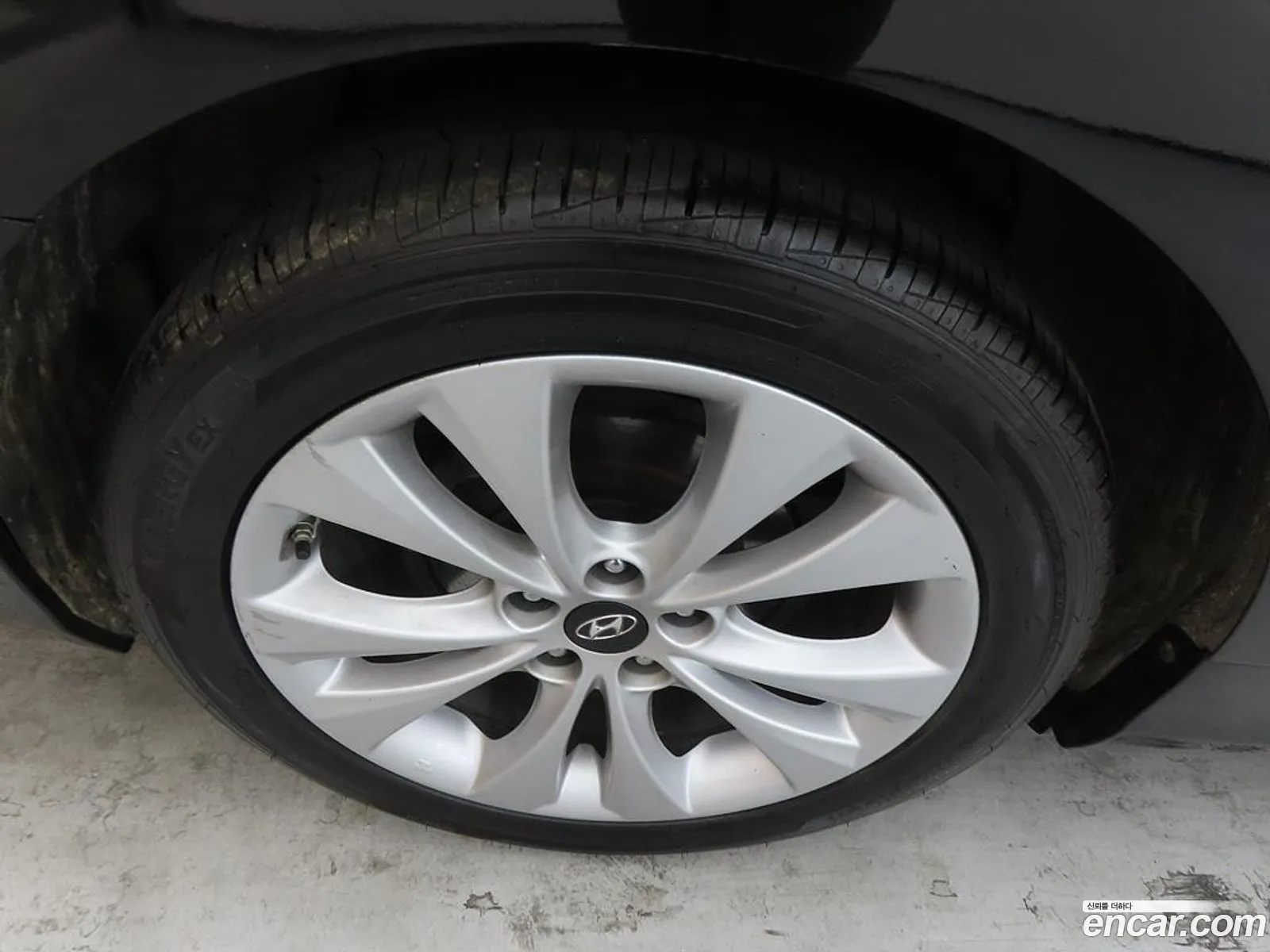 Hyundai Grandeur HG 2012 — 12