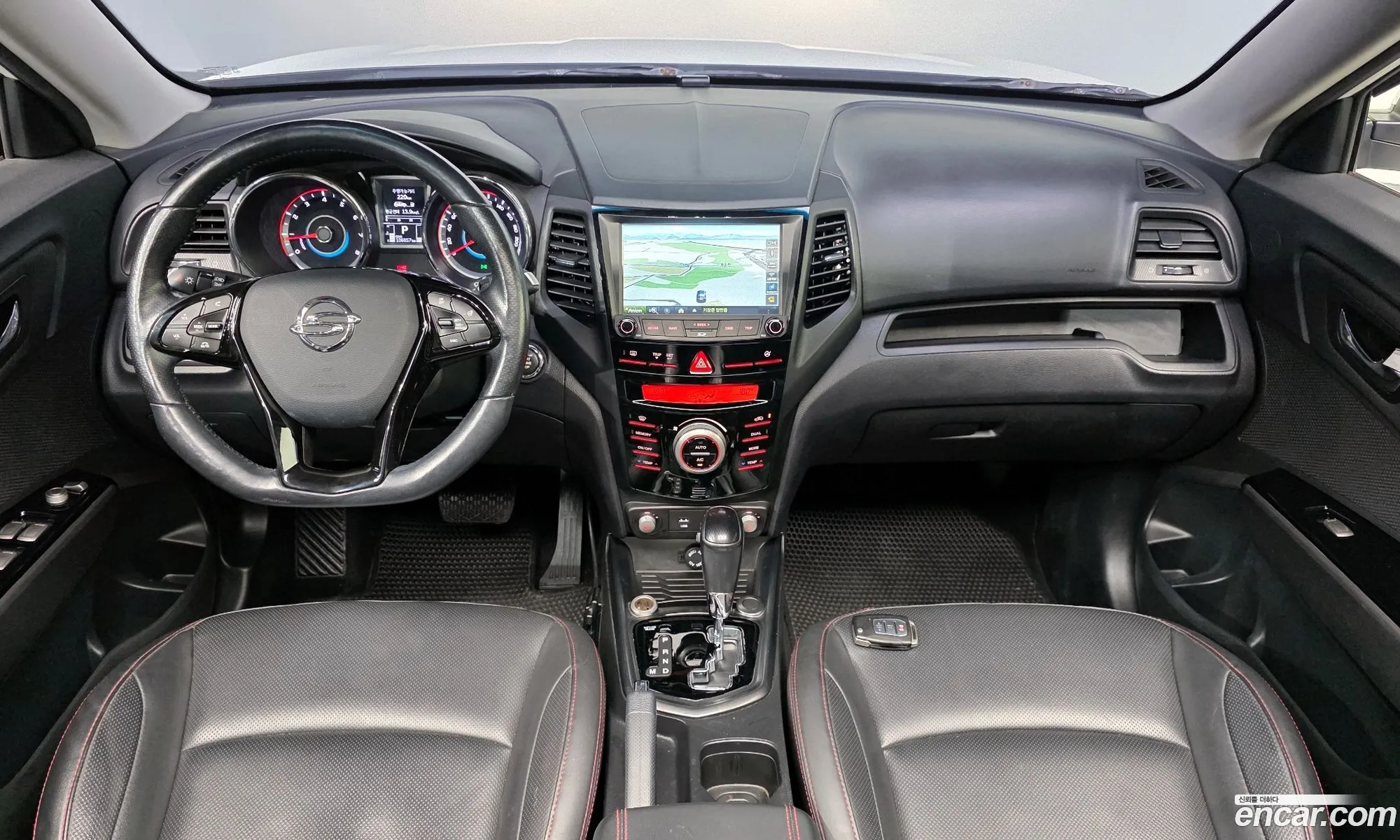 KG Mobility (SsangYong) Tivoli Air 2017 — 22