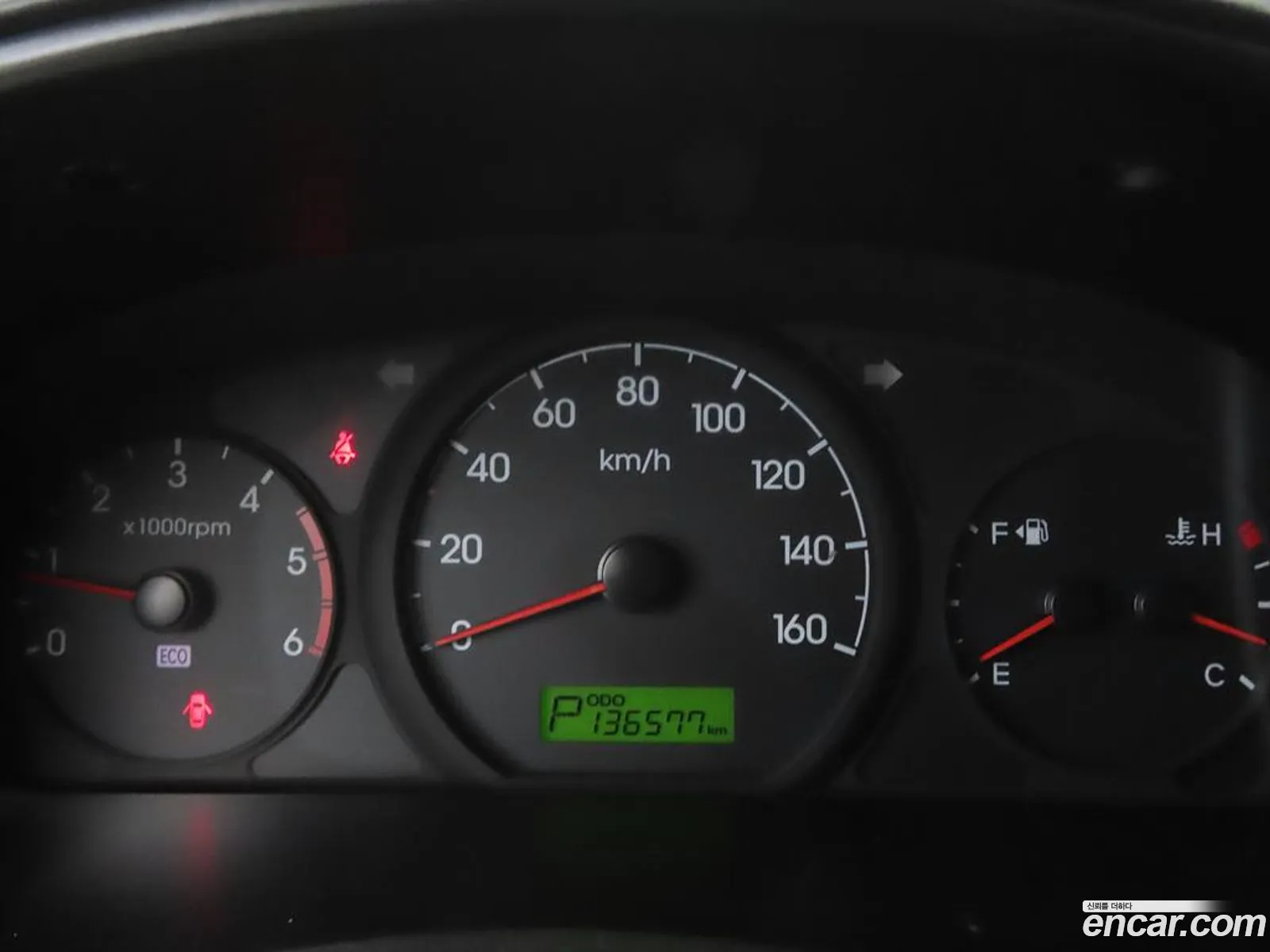 Hyundai Grand Starex 2014 — 20