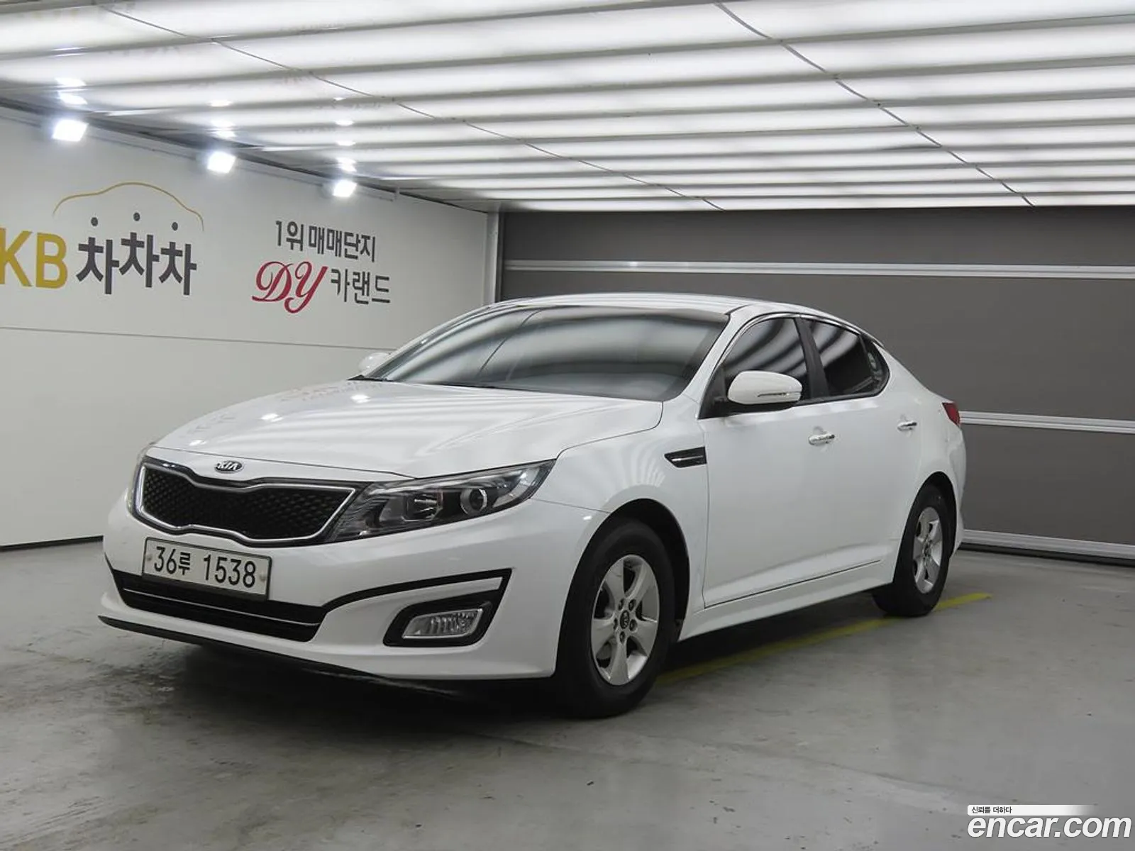Kia K5 2014 — 17