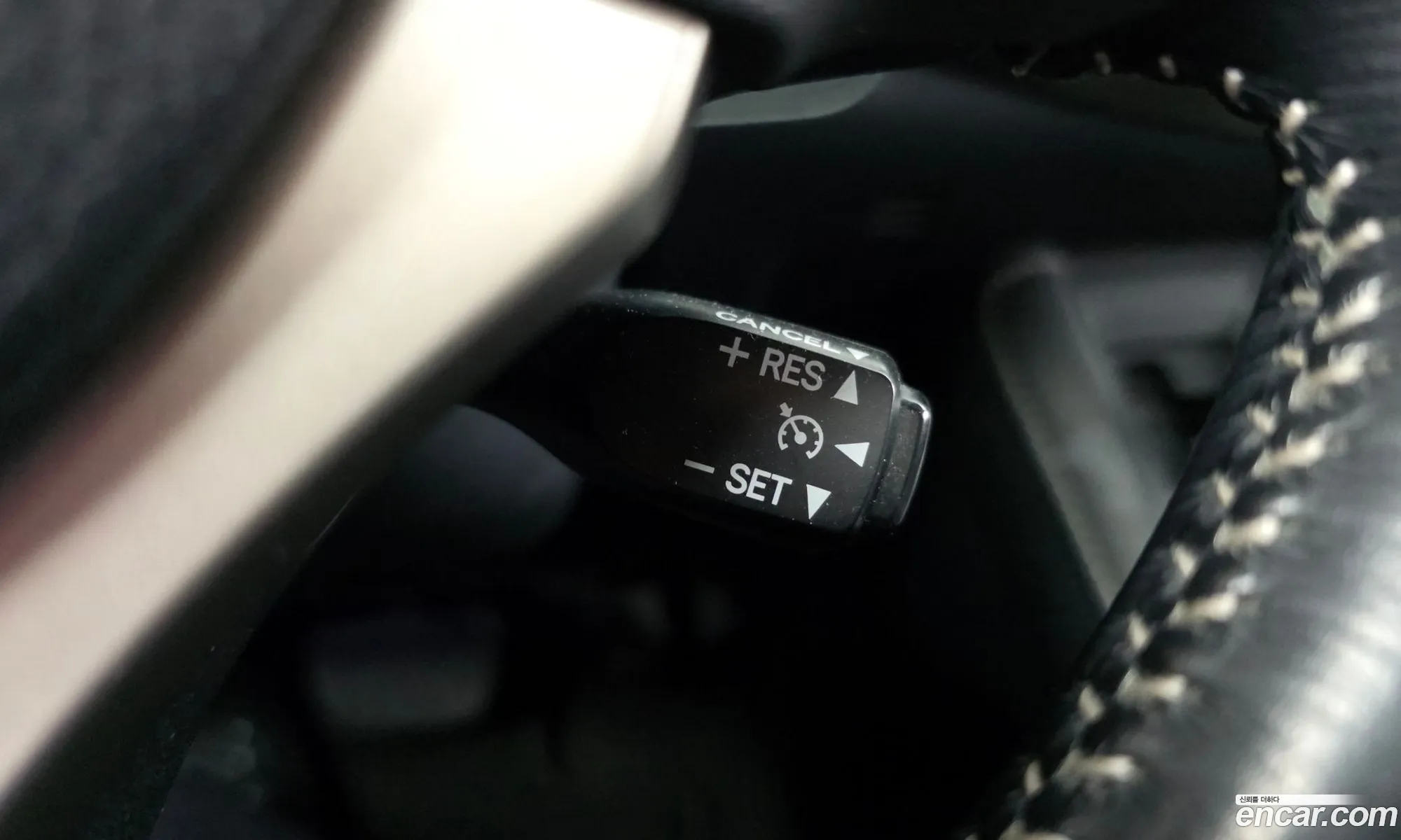 Lexus CT200h 2015 JTHKD5BH1F2248041 — 11