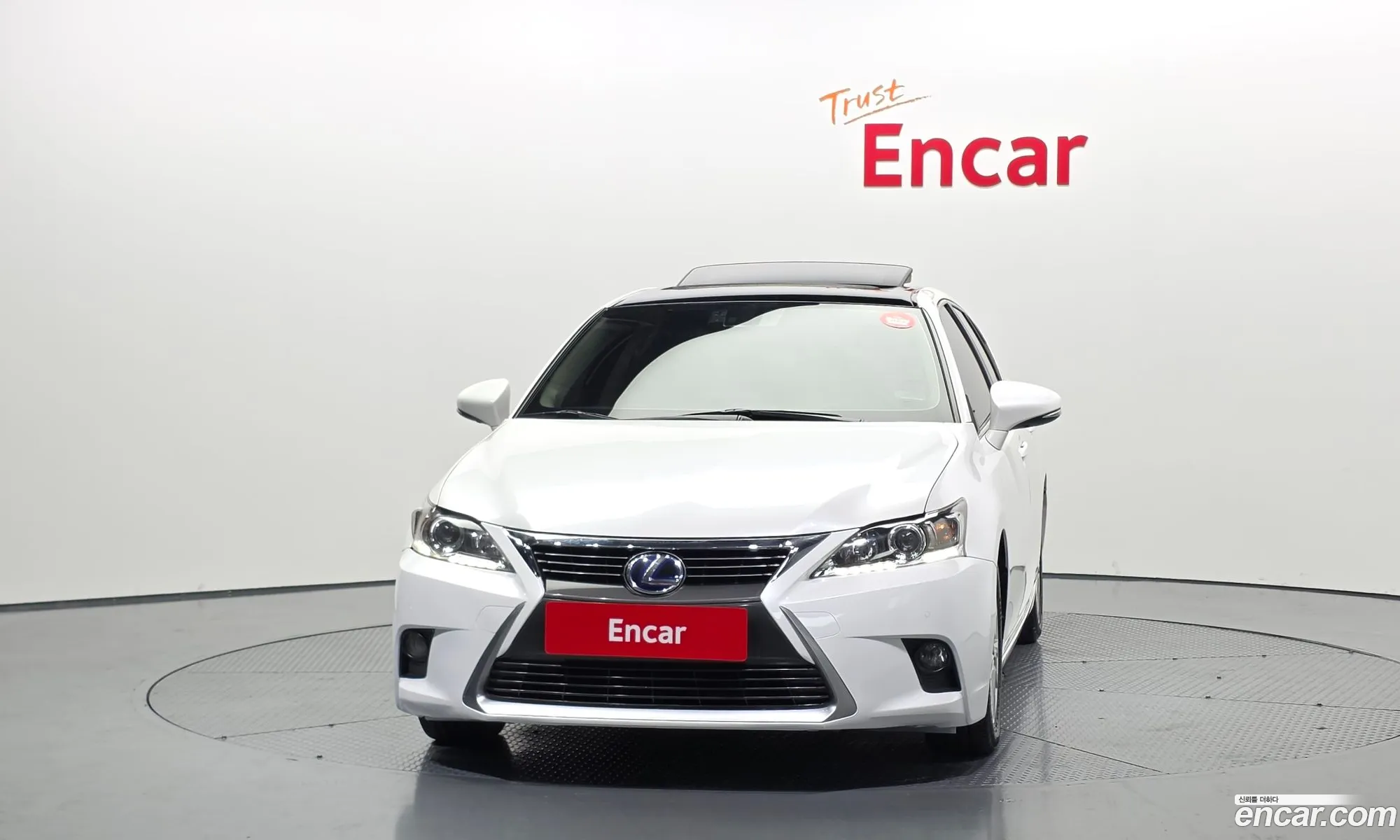 Lexus CT200h 2015 JTHKD5BH1F2248041 — 8