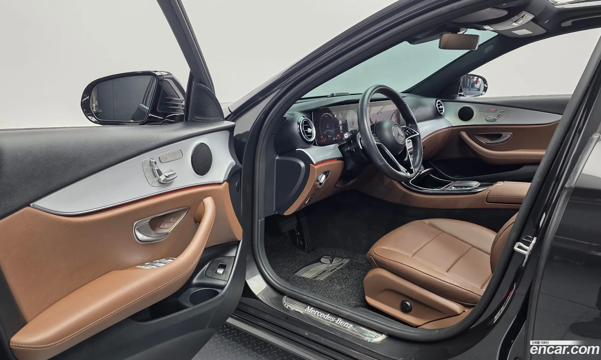 Mercedes-Benz E-Class W213 2021 — 12