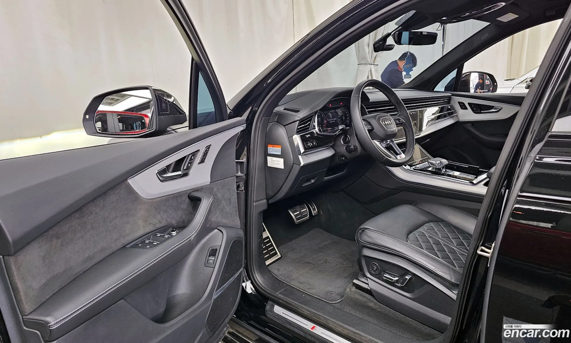 Audi Q7 2023 WAUZZZ4M9PD013103 — 23