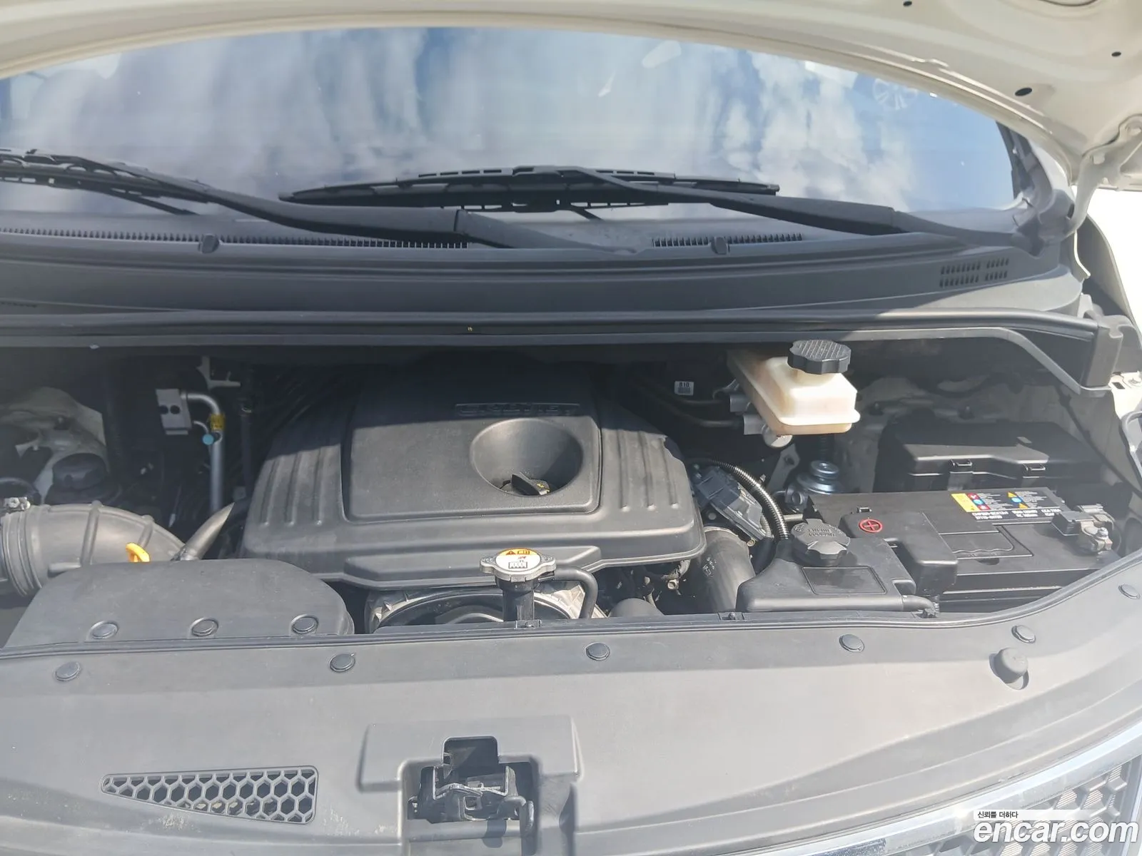 Hyundai Grand Starex 2015 — 8