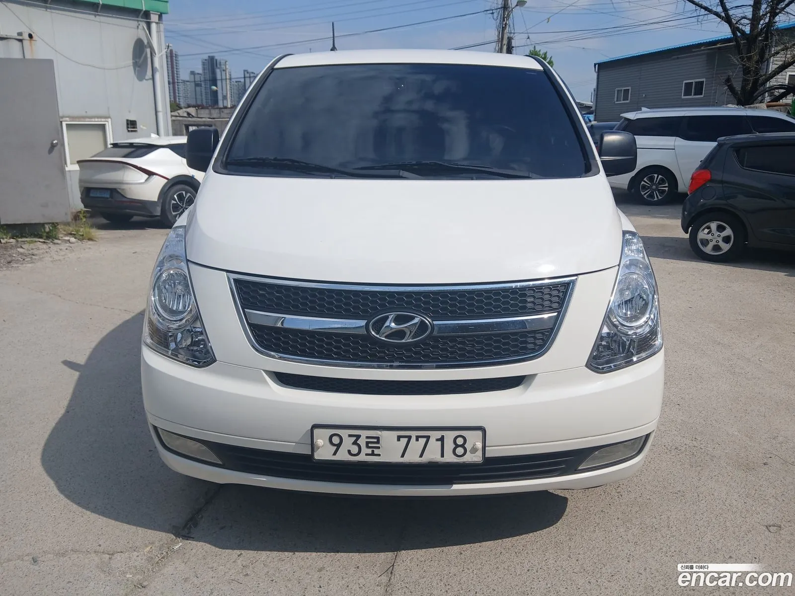 Hyundai Grand Starex 2015 — 19