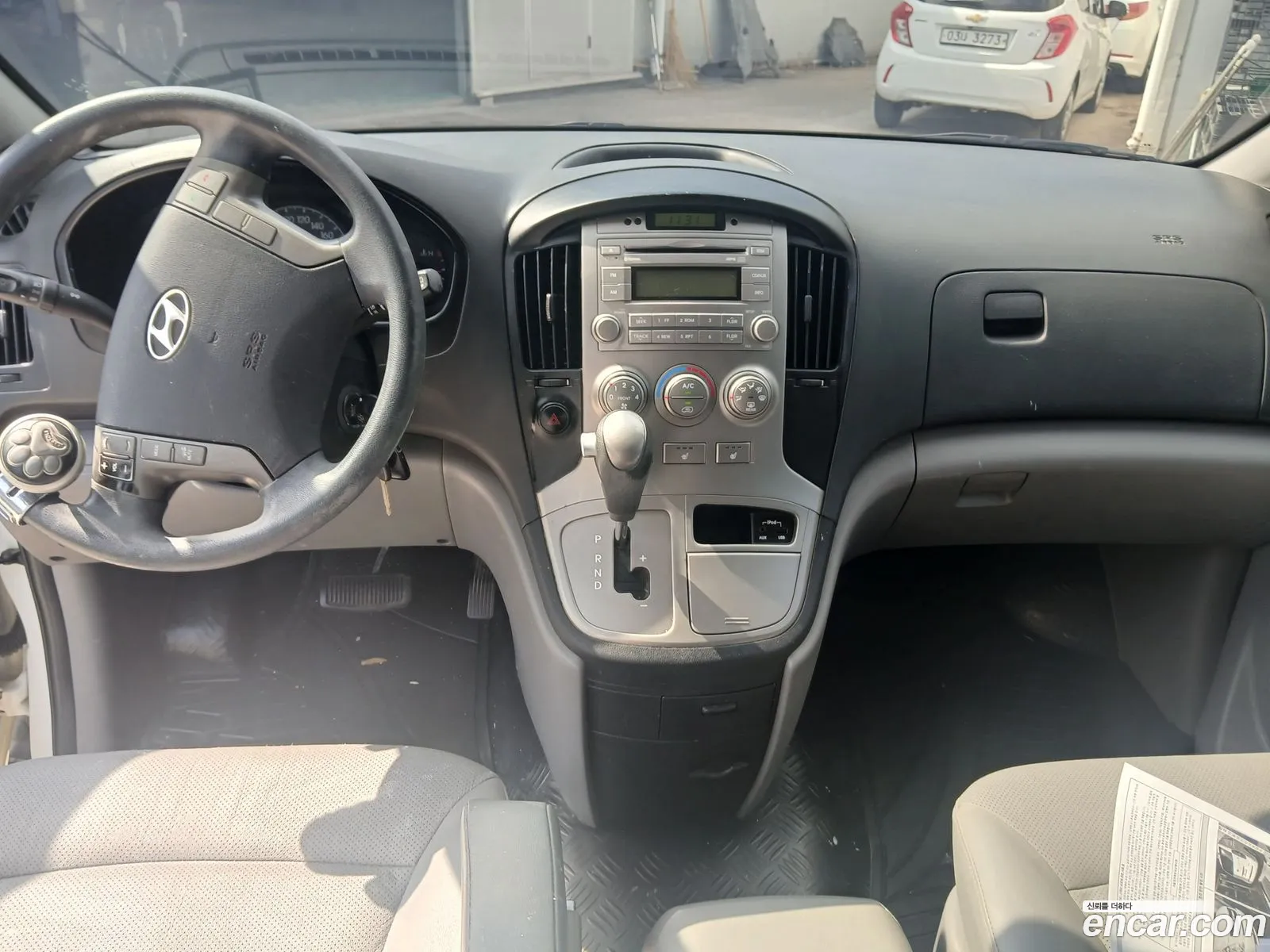 Hyundai Grand Starex 2015 — 17