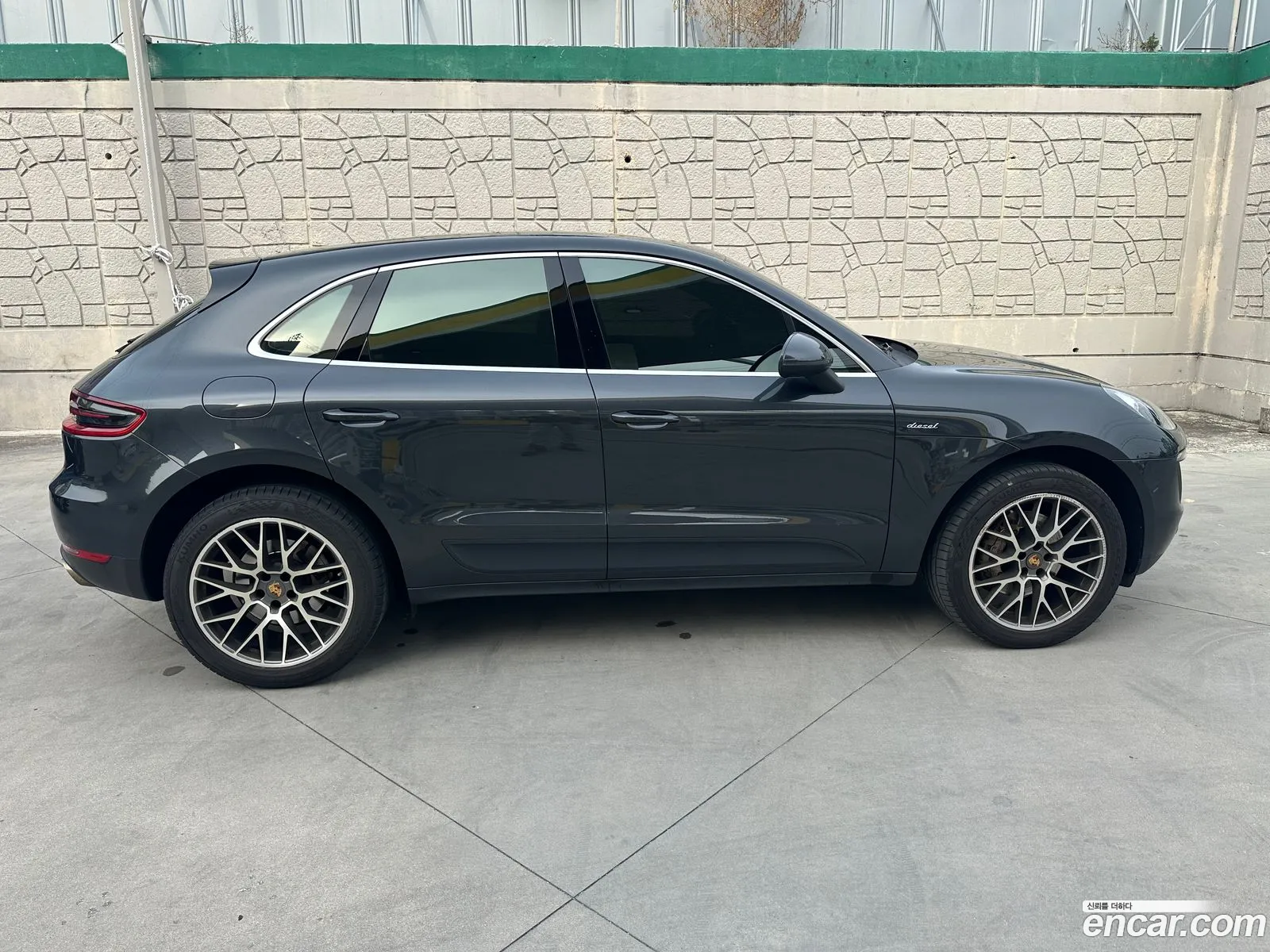 Porsche Macan 2017 — 10