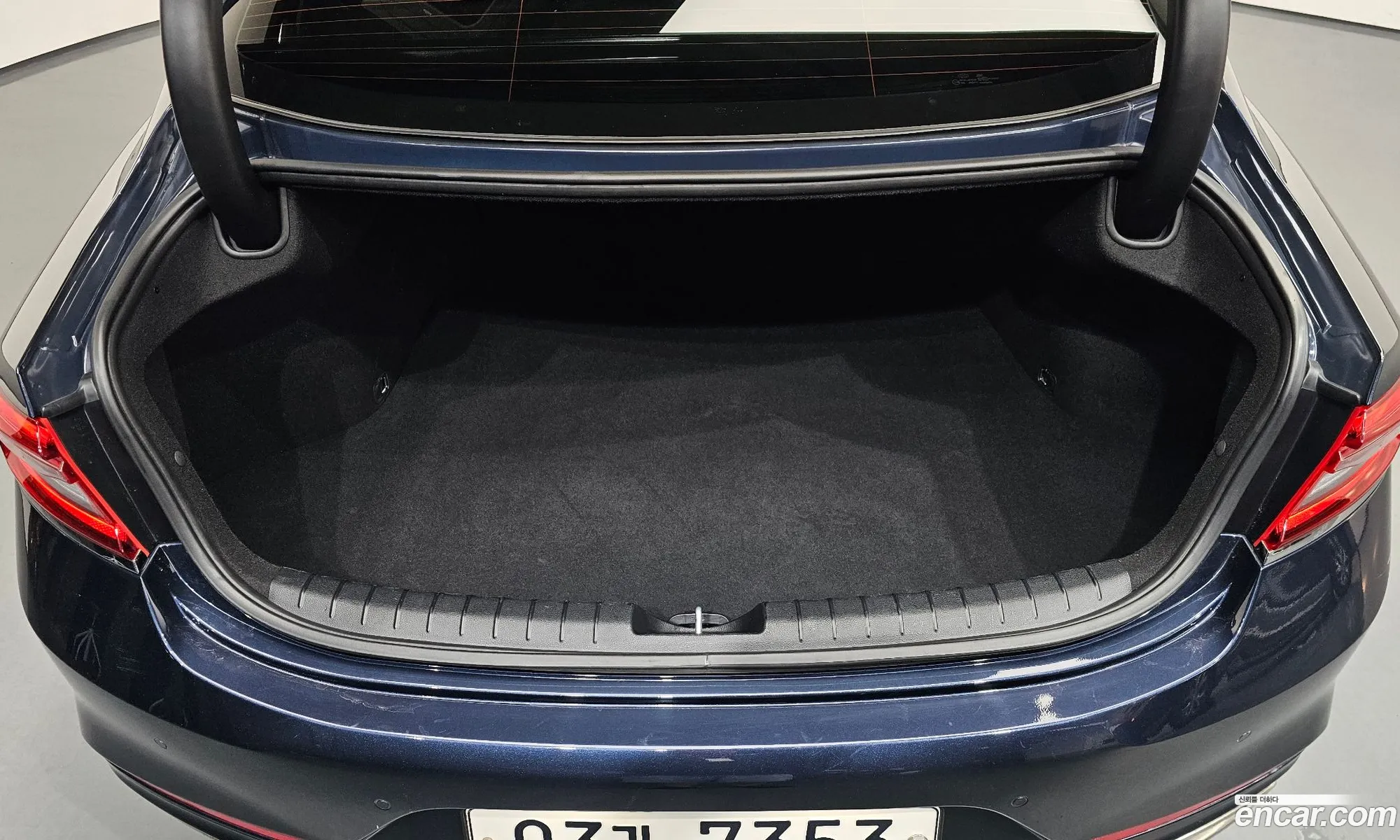 Hyundai Grandeur IG 2017 — 27