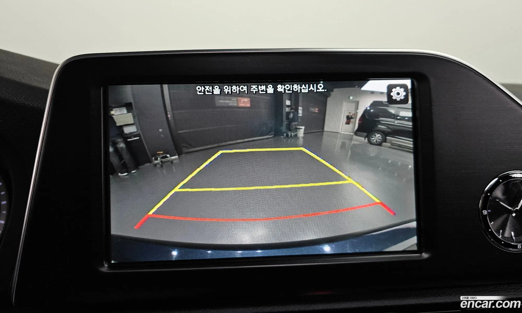 Hyundai Grandeur IG 2017 — 19