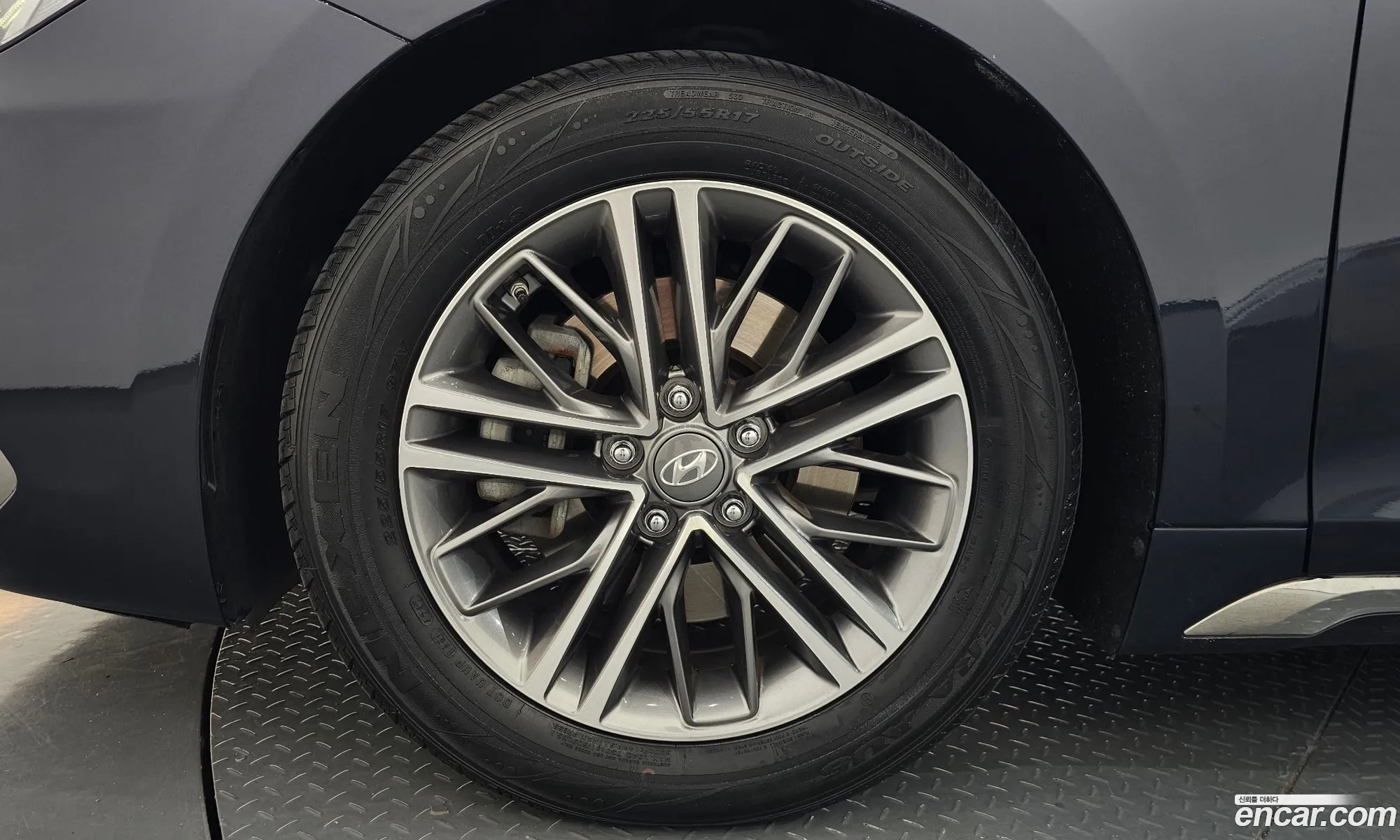 Hyundai Grandeur IG 2017 — 18
