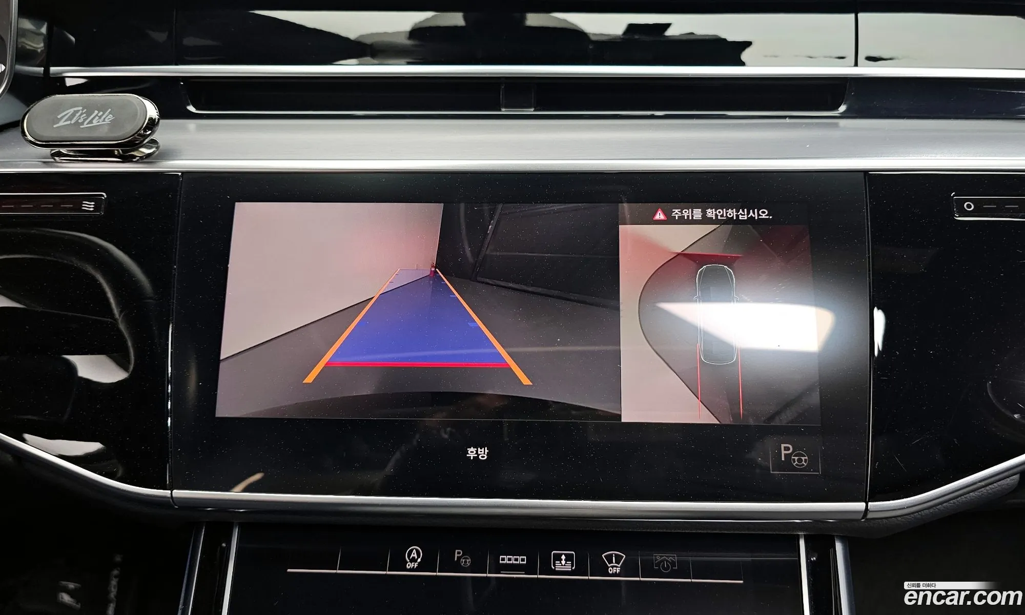 Audi A8 2021 WAUZZZF8XMN013777 — 13
