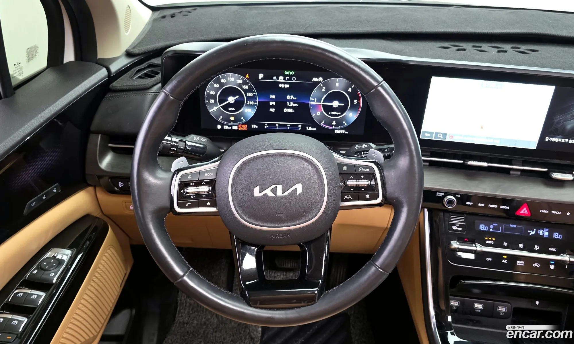 Kia Carnival 2022 — 19