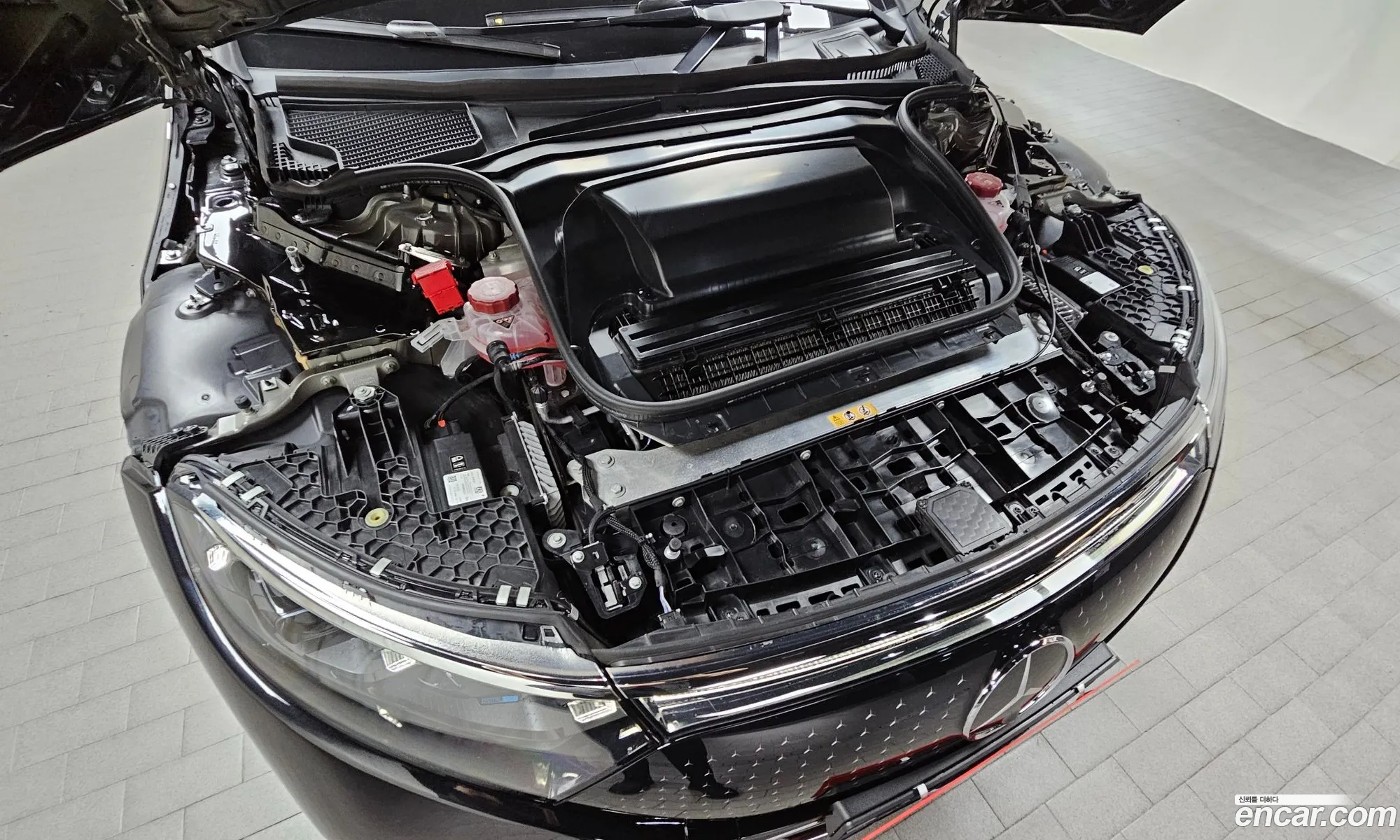 Mercedes-Benz EQS V297 2022 — 24