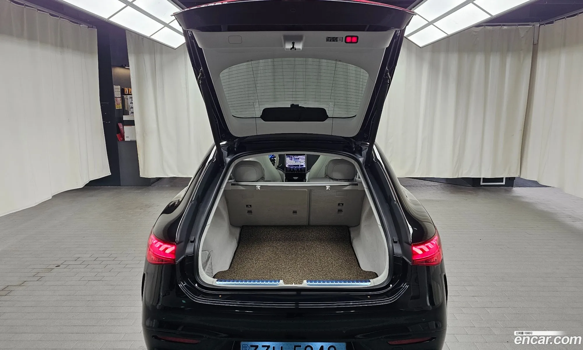 Mercedes-Benz EQS V297 2022 — 10