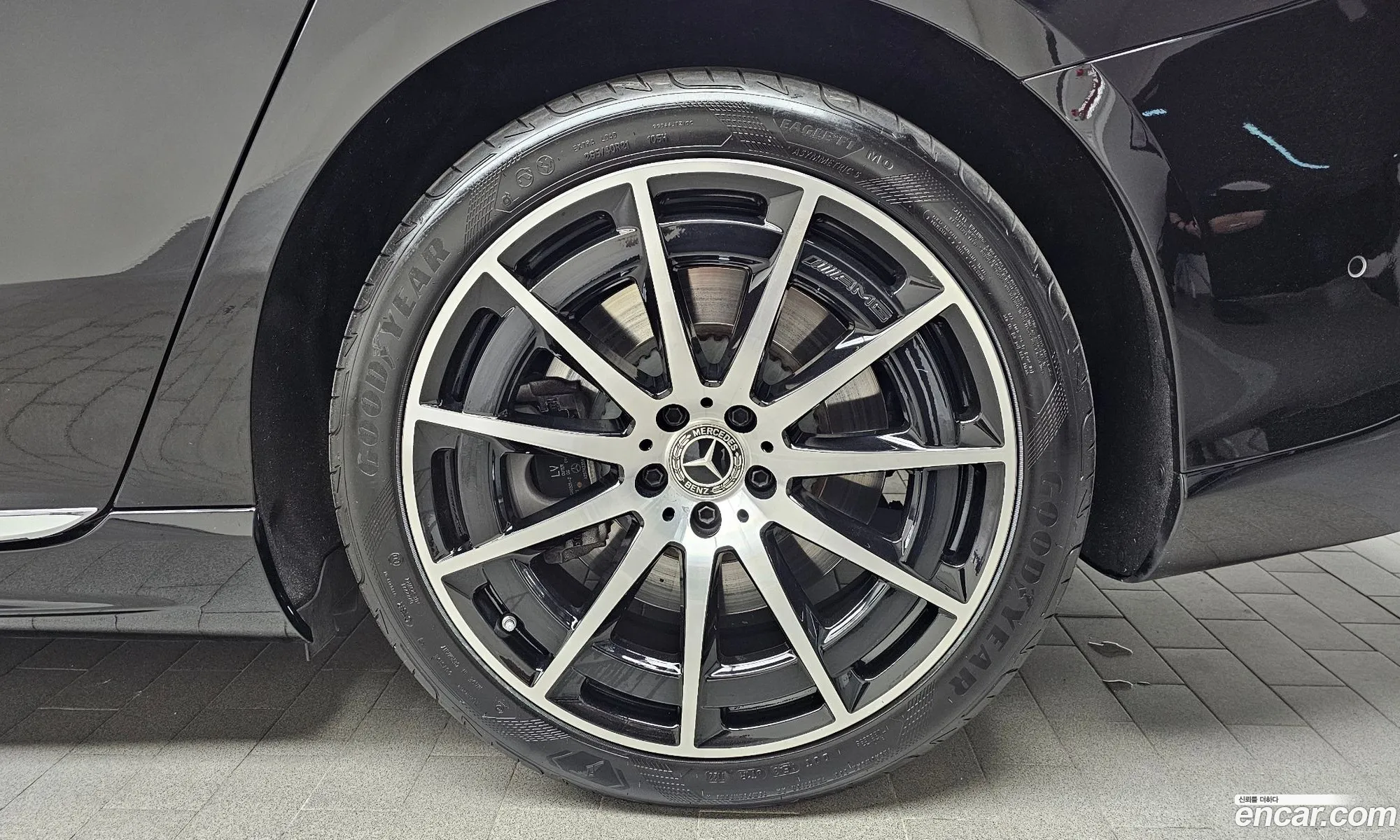 Mercedes-Benz EQS V297 2022 — 14