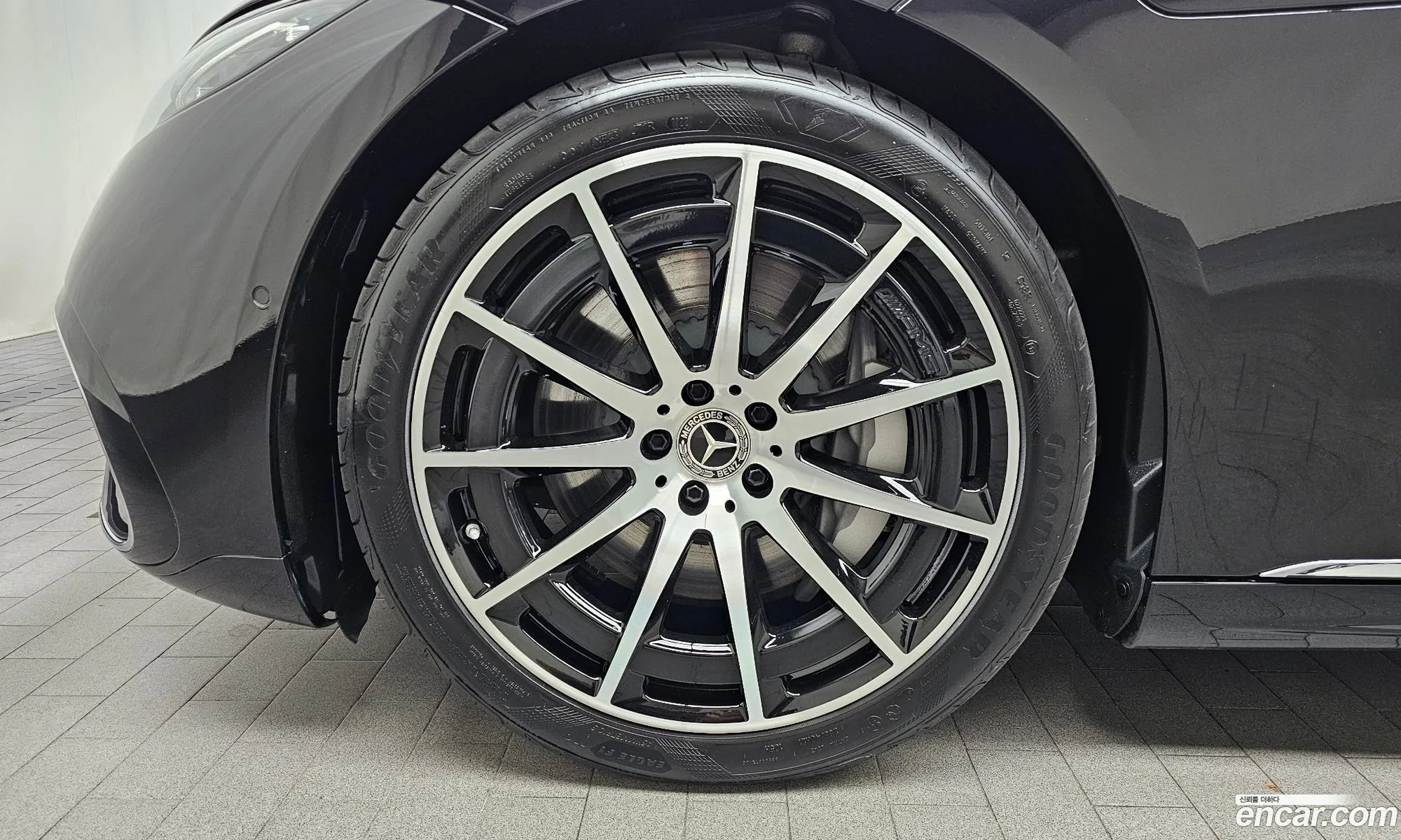 Mercedes-Benz EQS V297 2022 — 31