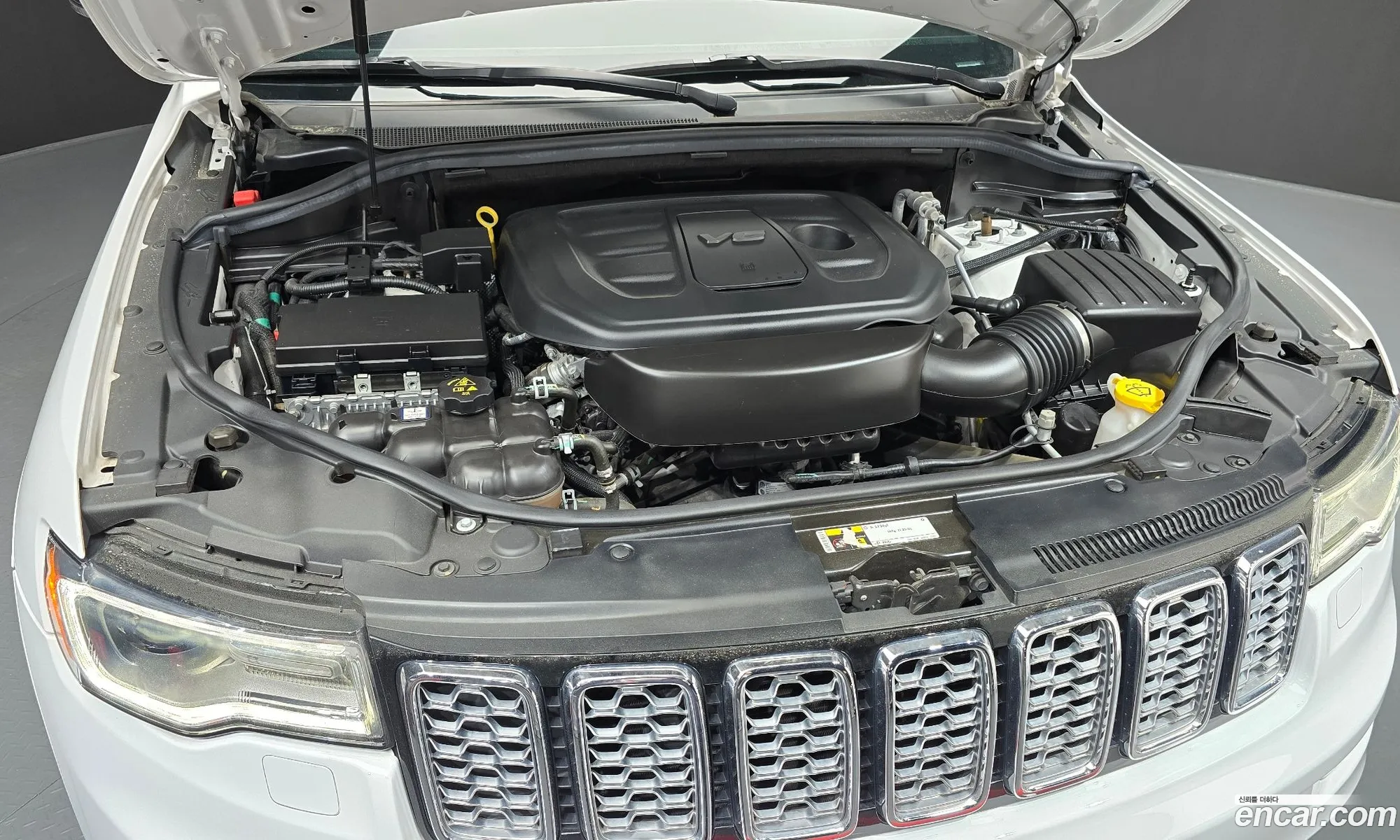 Jeep Grand Cherokee 2020 — 20