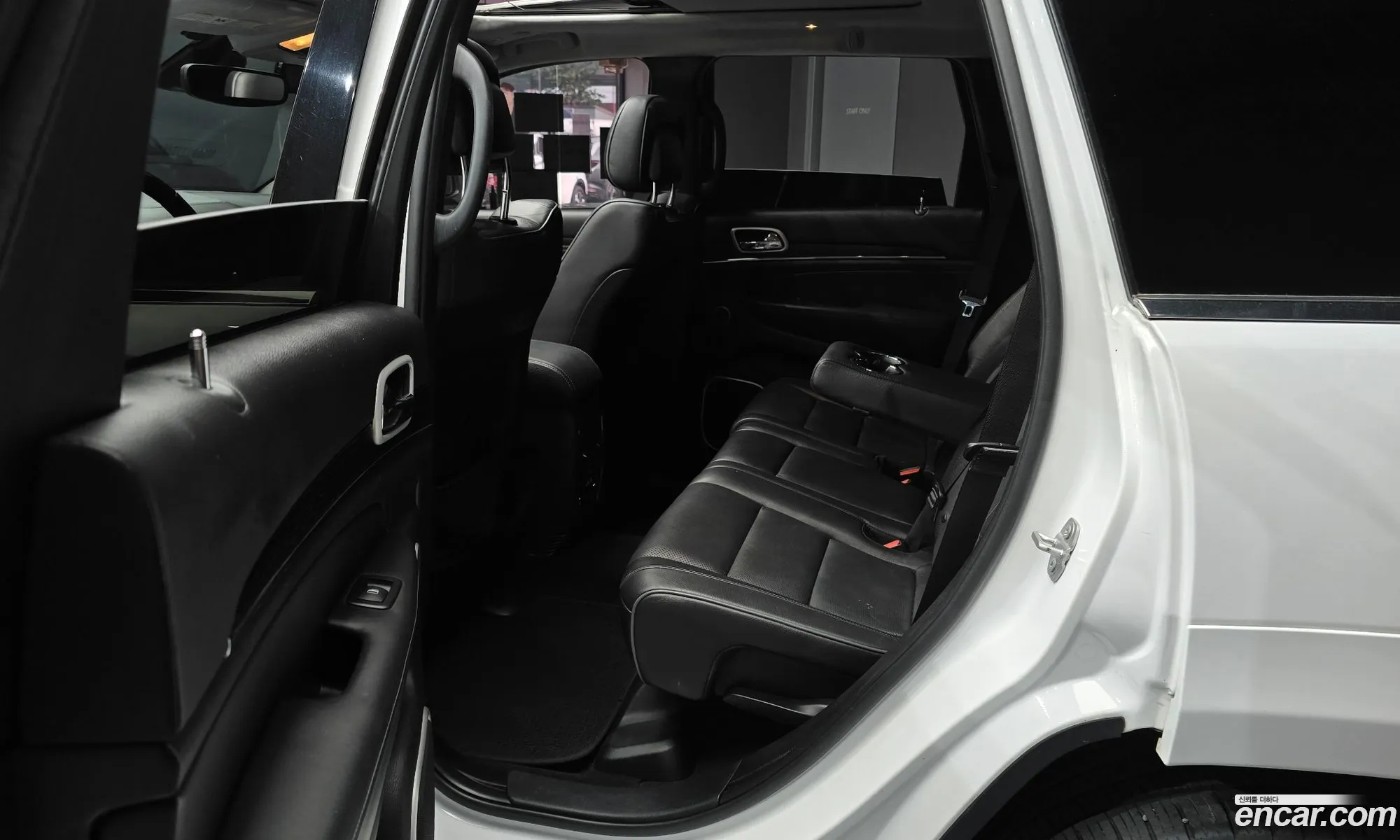 Jeep Grand Cherokee 2020 — 2