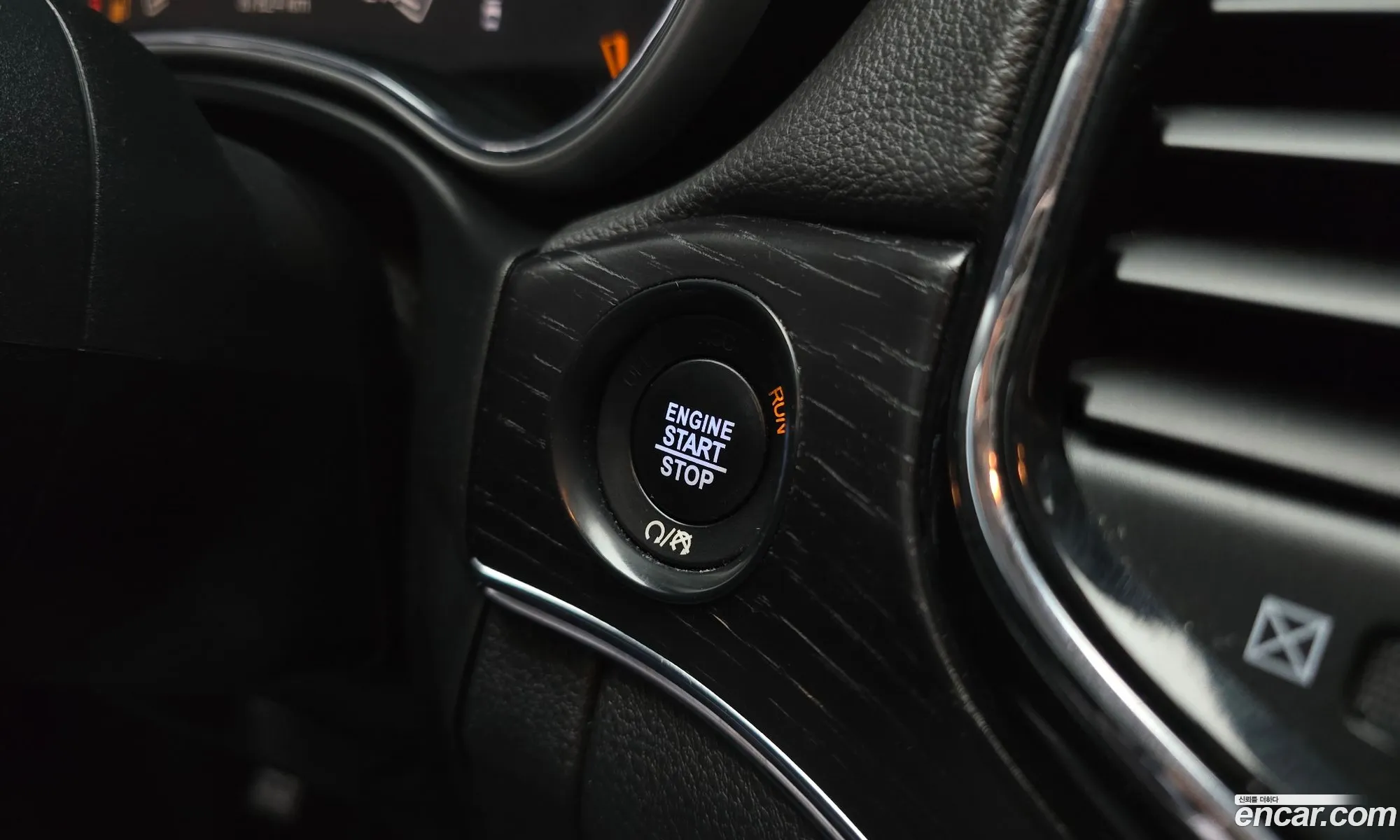 Jeep Grand Cherokee 2020 — 17