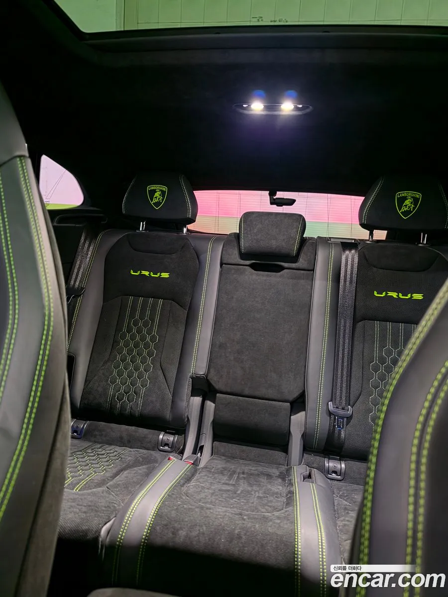 Lamborghini Urus 2023 — 4