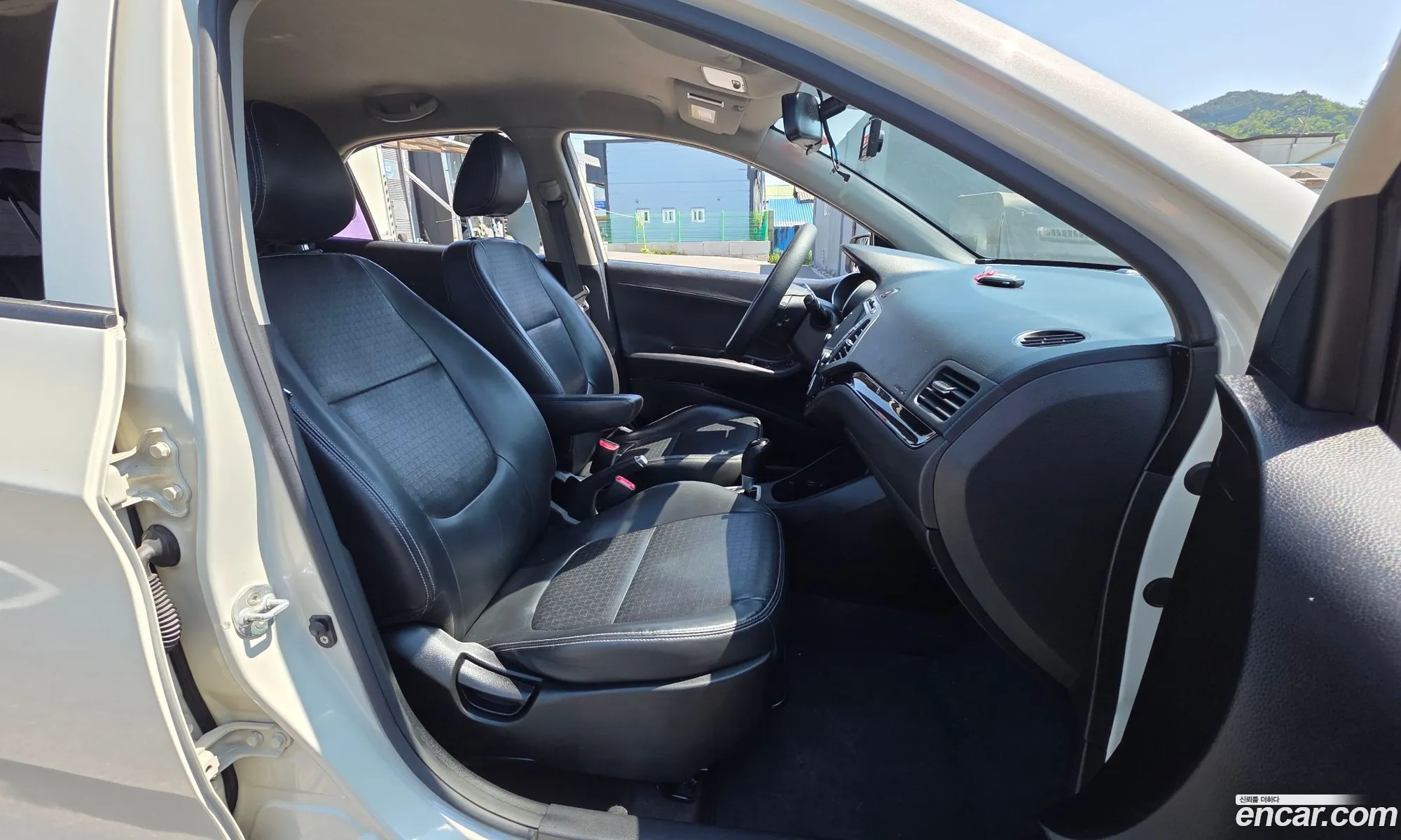 Kia Morning 2016 — 23