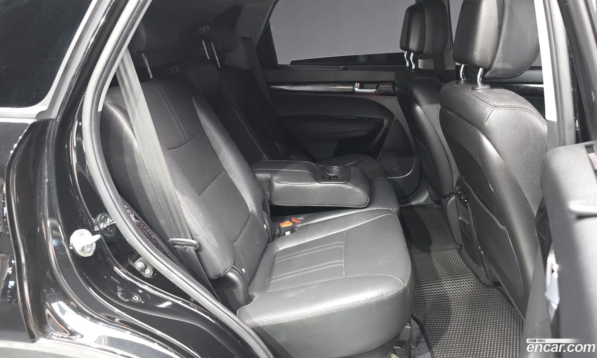 Kia Sorento R 2012 — 33