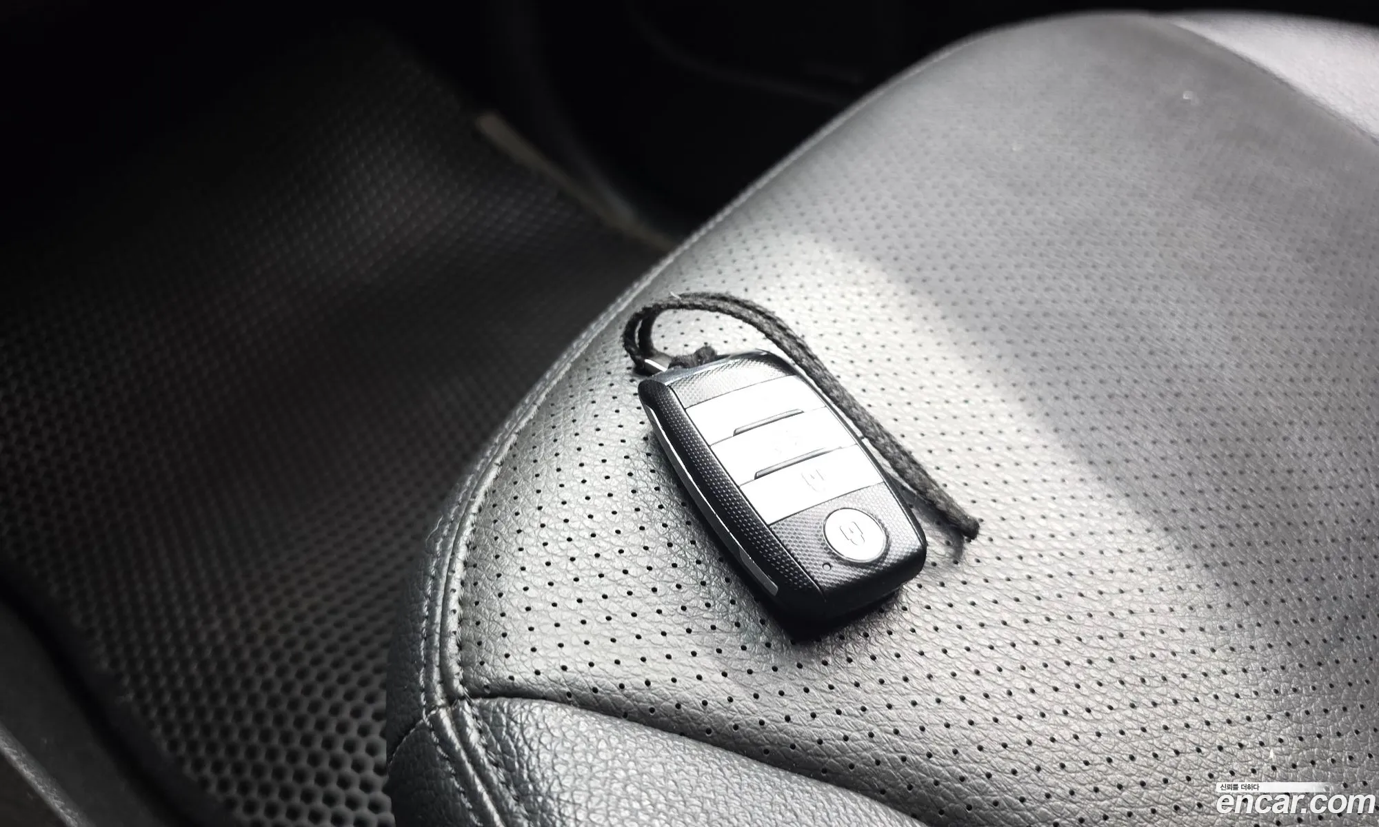 Kia Sorento R 2012 — 12