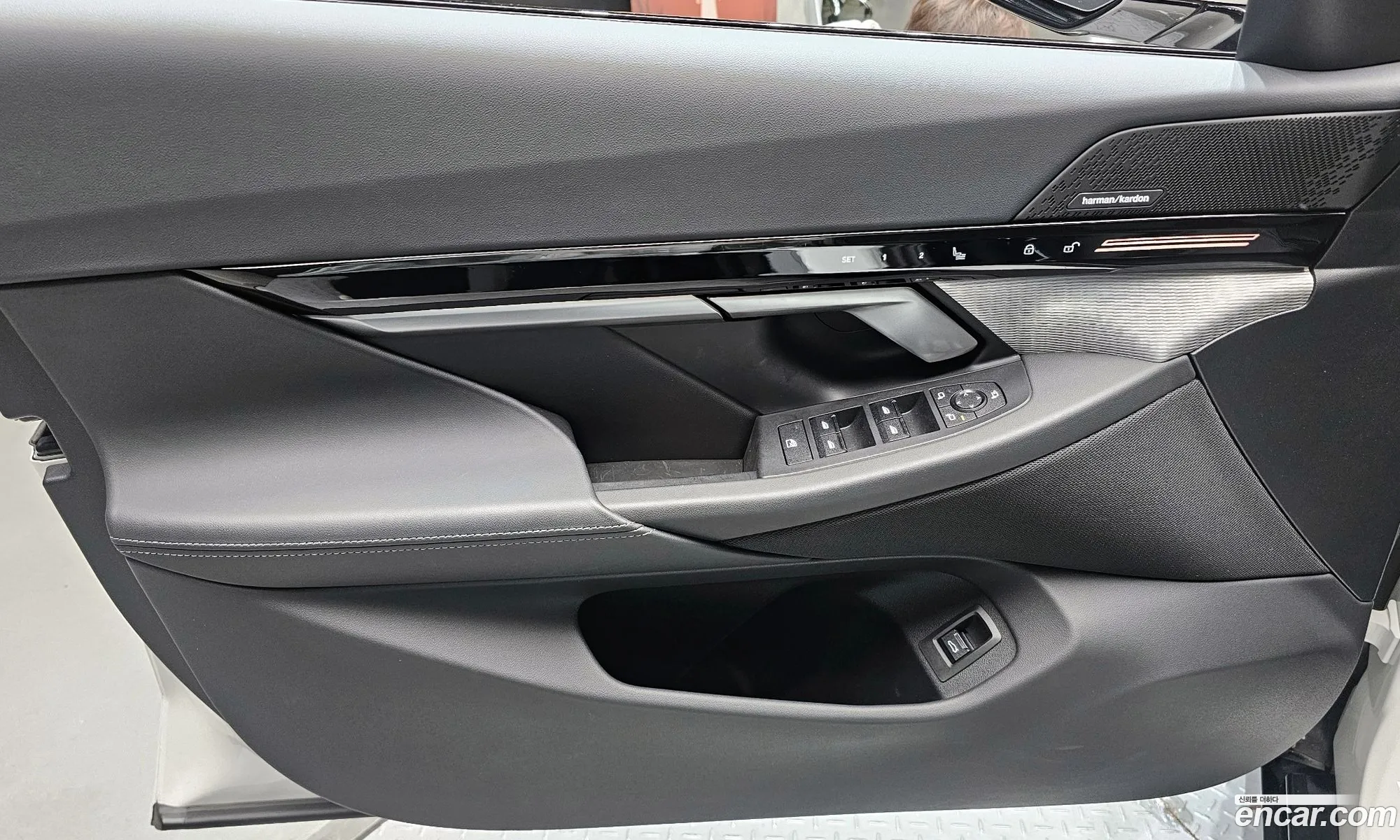 BMW 5 Series 2024 — 29