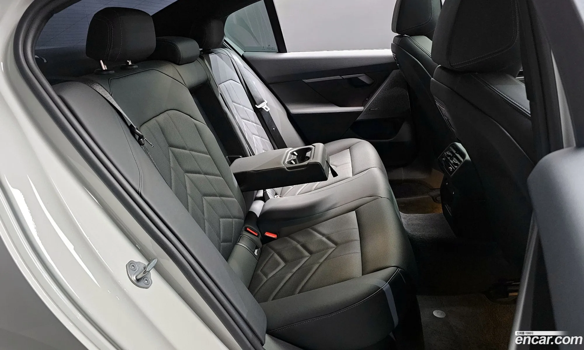 BMW 5 Series 2024 — 24
