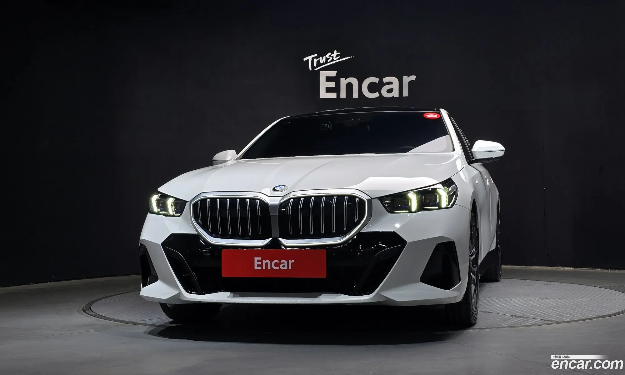 BMW 5 Series 2024 — 22