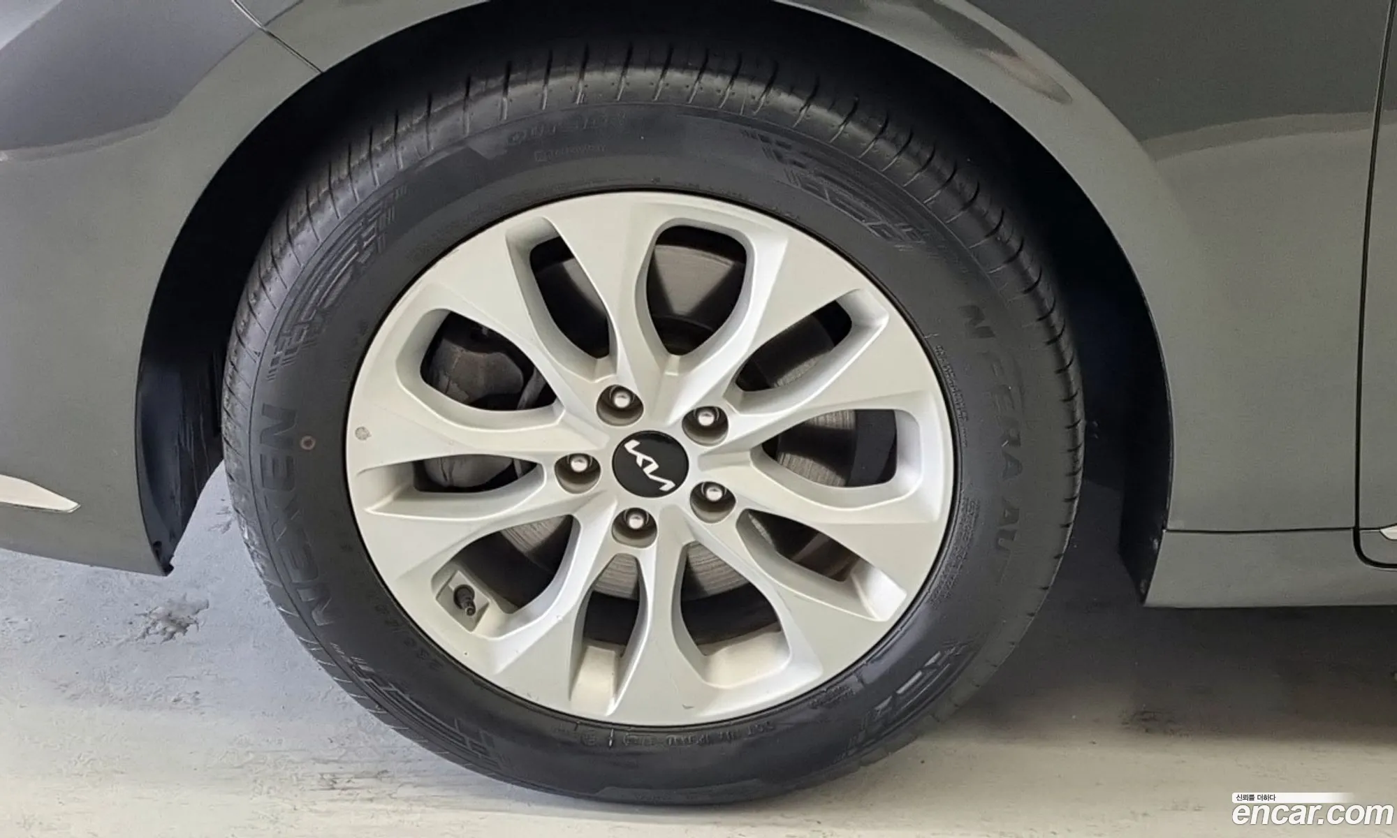 Kia K8 2022 — 12