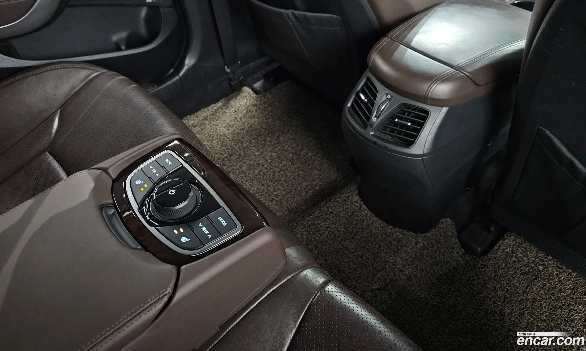 Hyundai Grandeur HG 2013 — 11