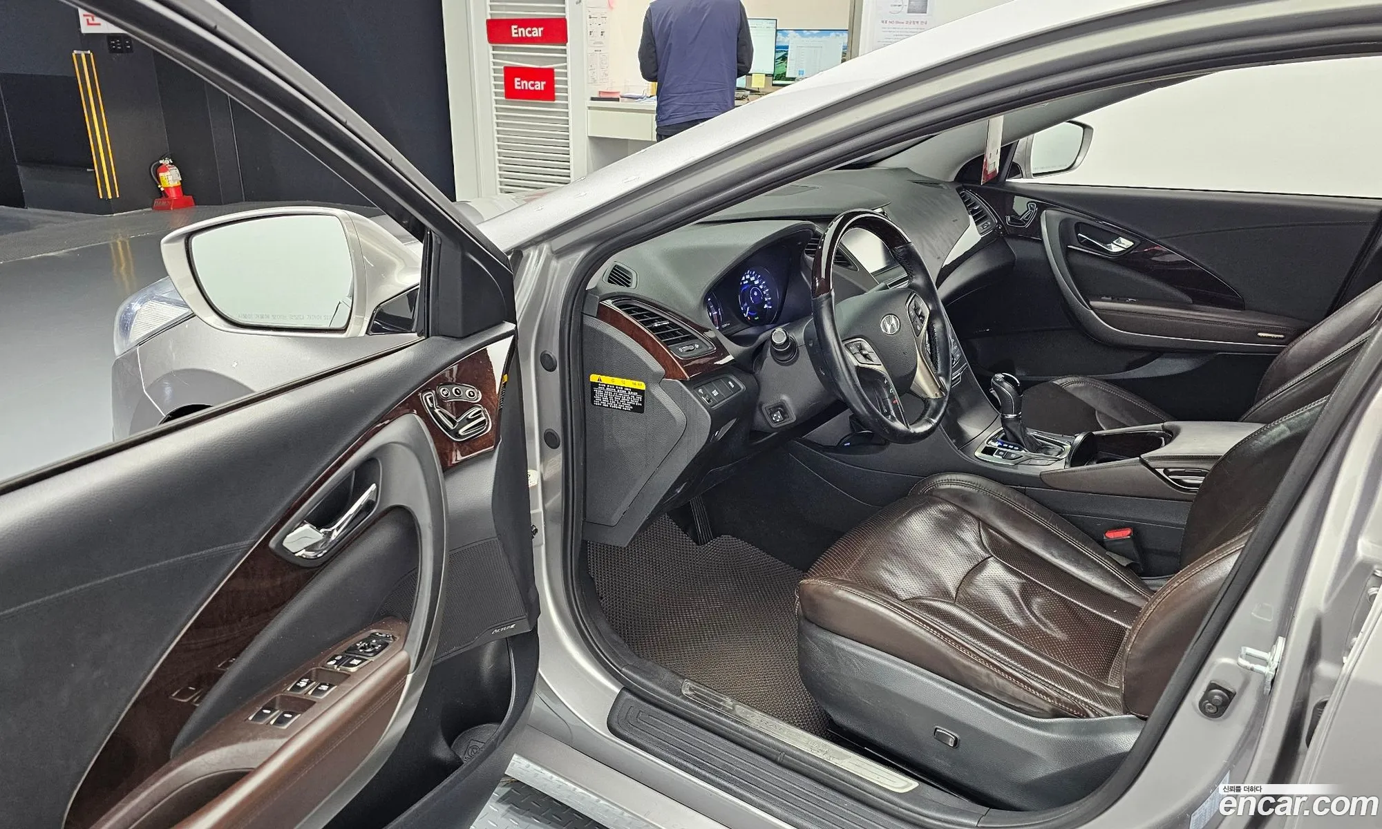 Hyundai Grandeur HG 2013 — 4