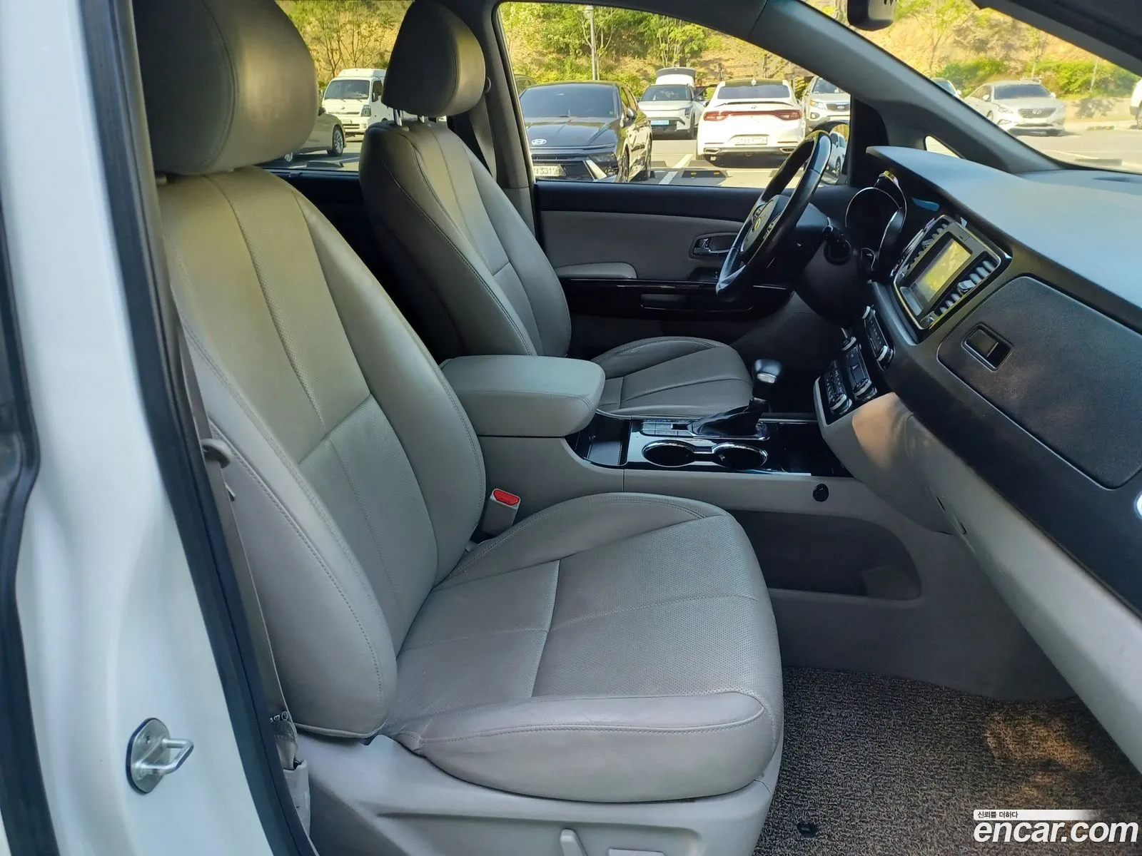 Kia Carnival 2018 — 9